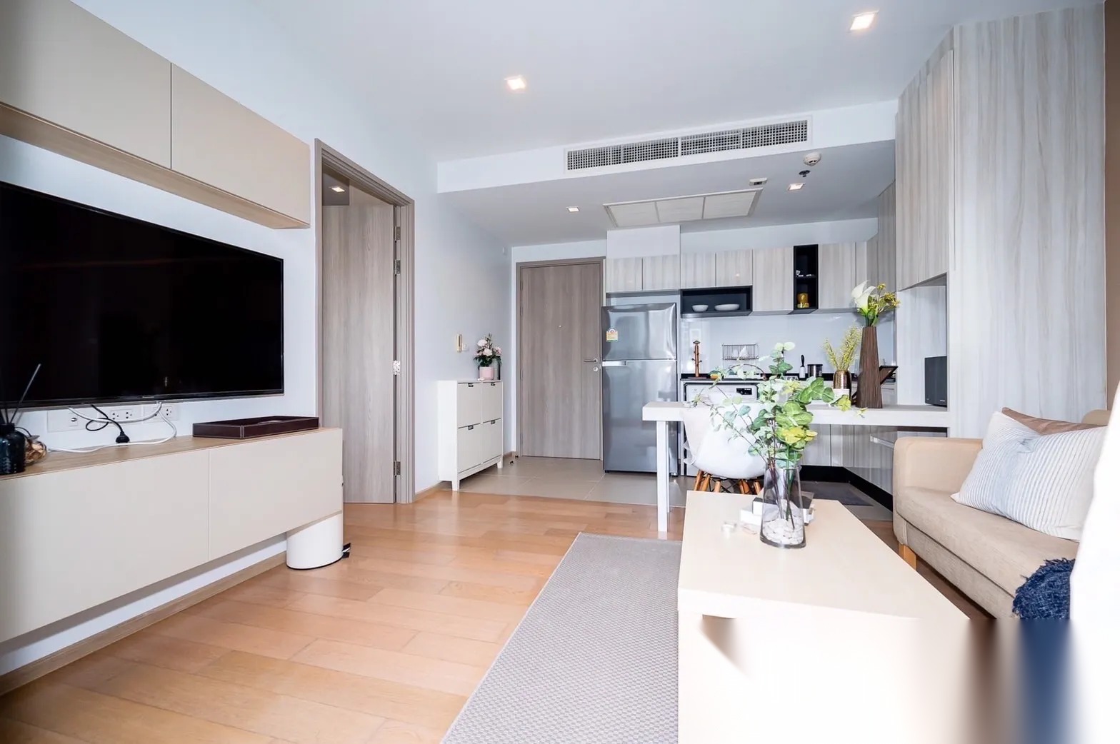 1 Bedroom Condo for sale at HQ By Sansiri — photo 3