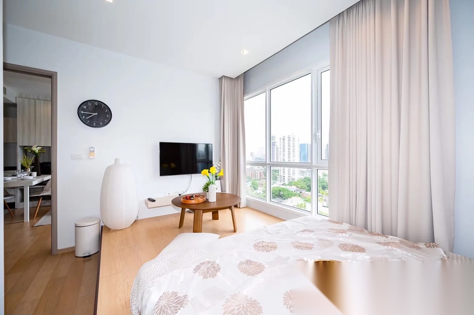 1 Bedroom Condo for sale at HQ By Sansiri — photo 4