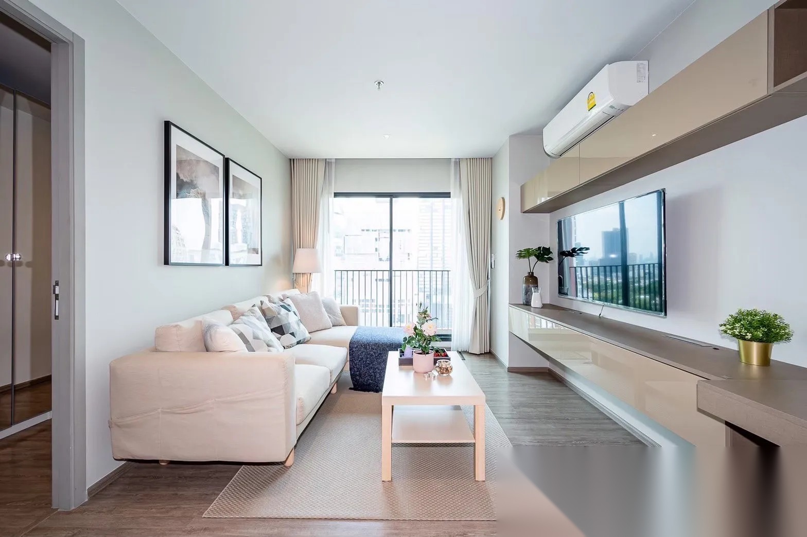 2 Bedroom Condo for sale at Rhythm Ekkamai — photo 1
