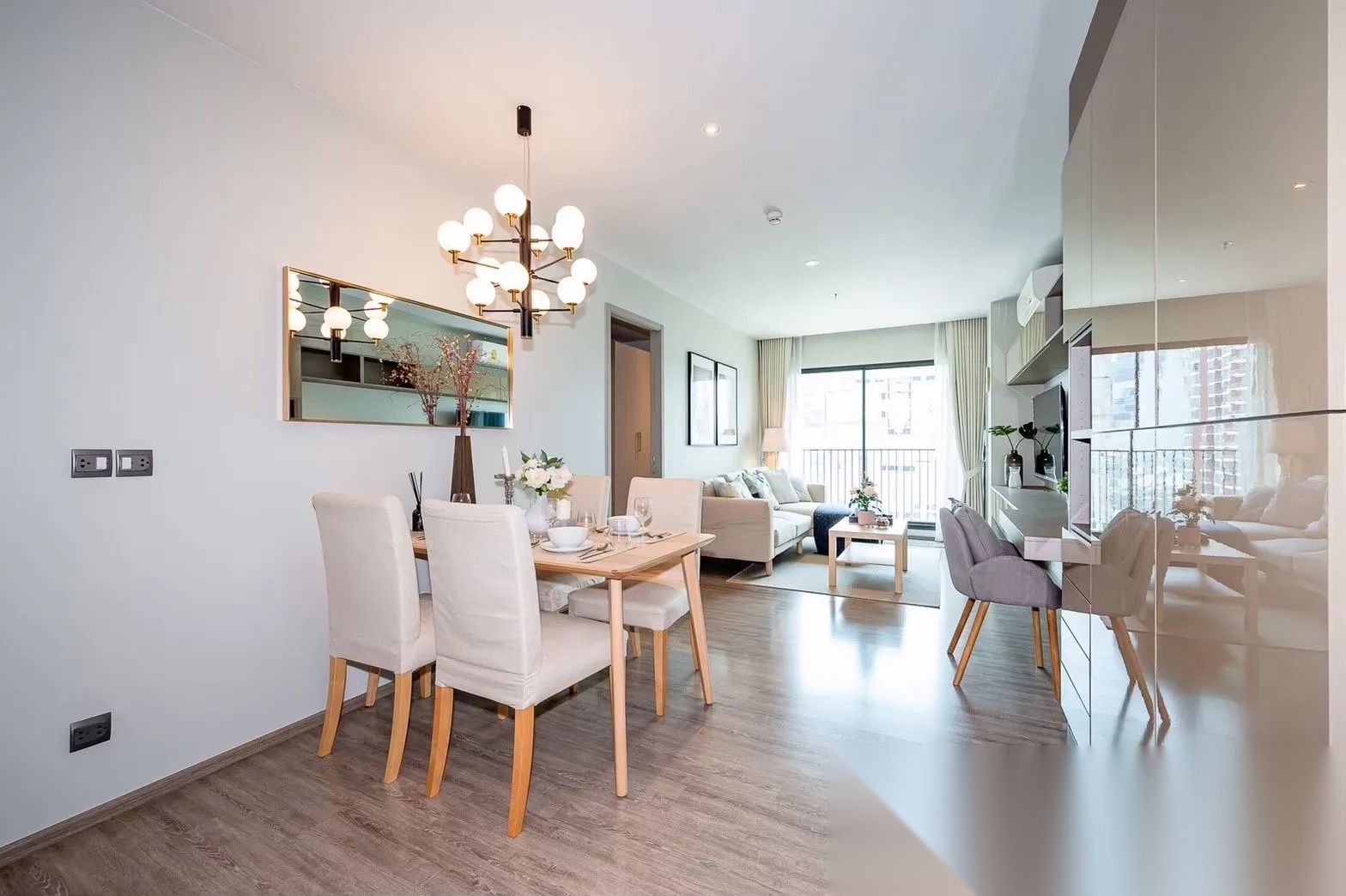 2 Bedroom Condo for sale at Rhythm Ekkamai — photo 2