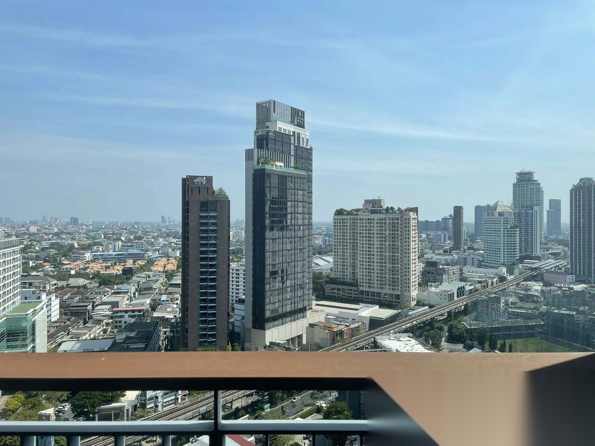 1 Bedroom Condo for sale at Rhythm Sukhumvit 42 — photo 2