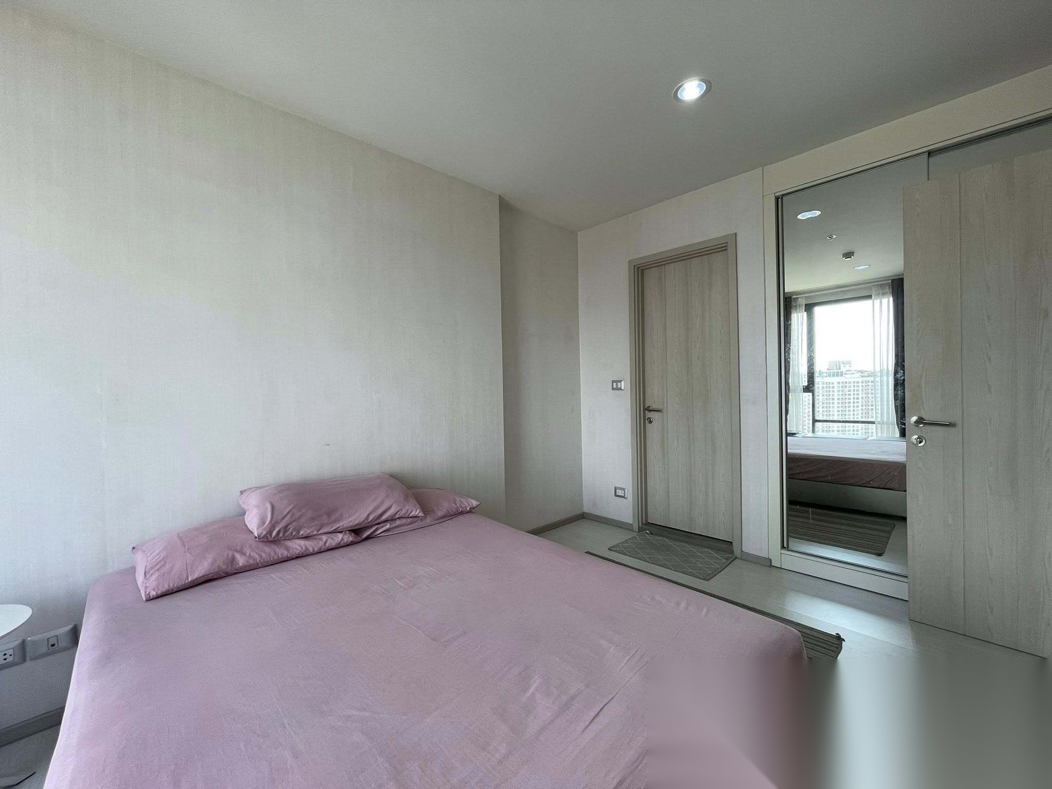 1 Bedroom Condo for sale at Rhythm Sukhumvit 42 — photo 3