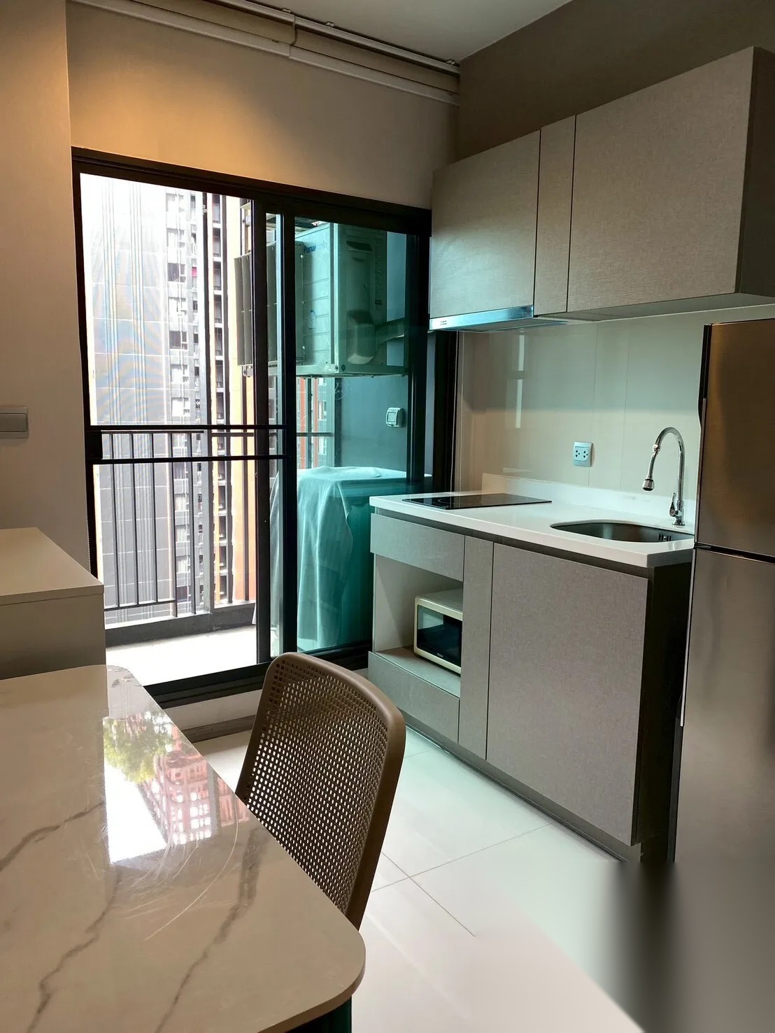 1 Bedroom Condo for sale at Life Asoke Rama 9 — photo 5