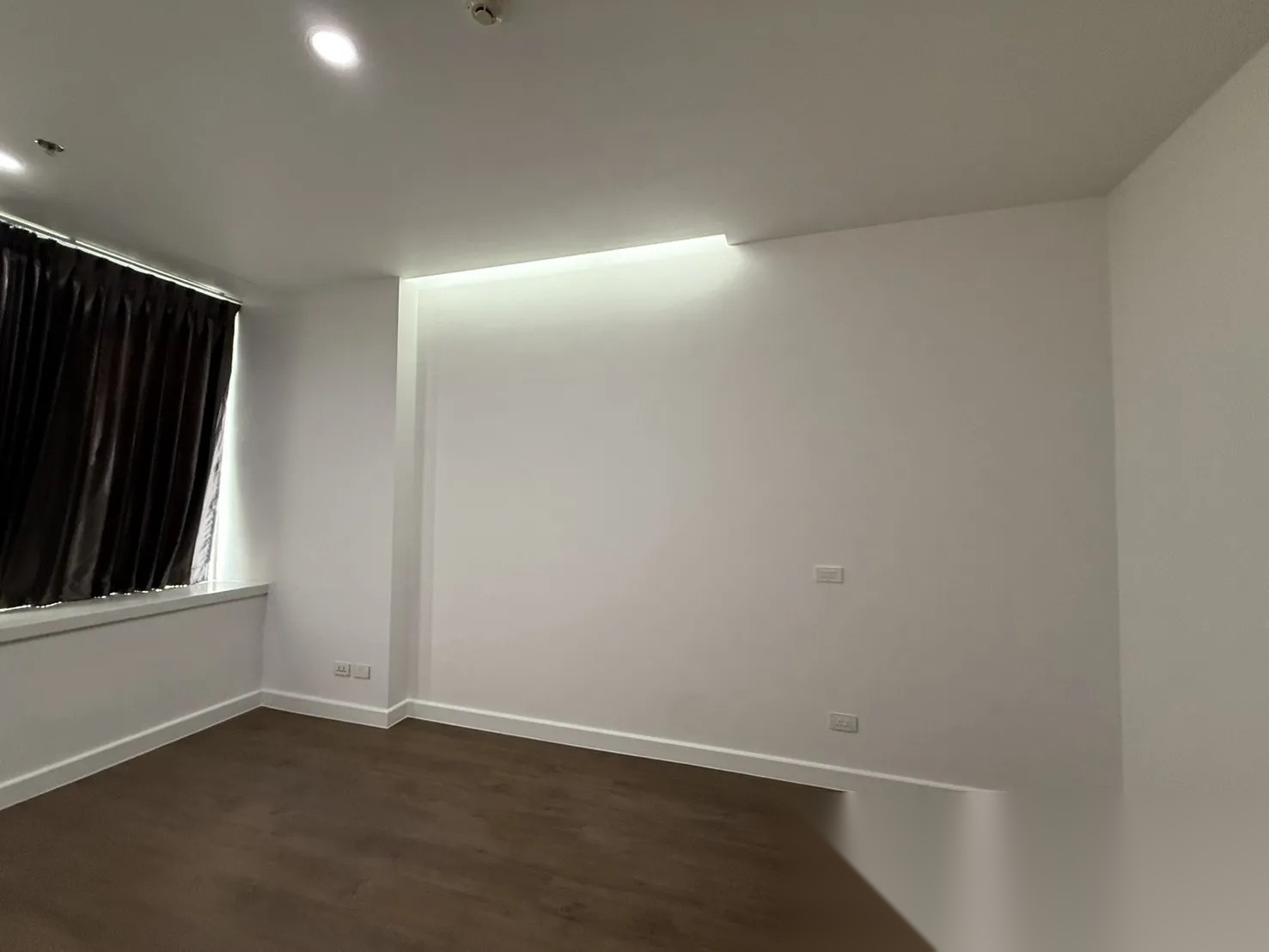 1 Bedroom Condo for sale at TC Green Rama 9 — photo 4