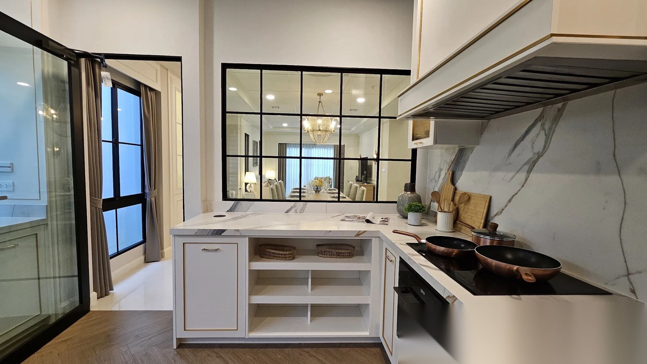 4 Bedroom House for sale at Nantawan Rama 9 - New Krungthepkretha — photo 5