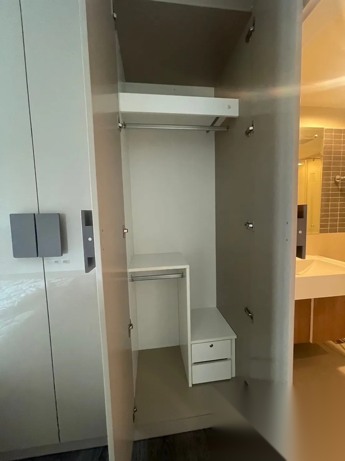 1 Bedroom Condo for sale at The Crest Sukhumvit 49 — photo 5
