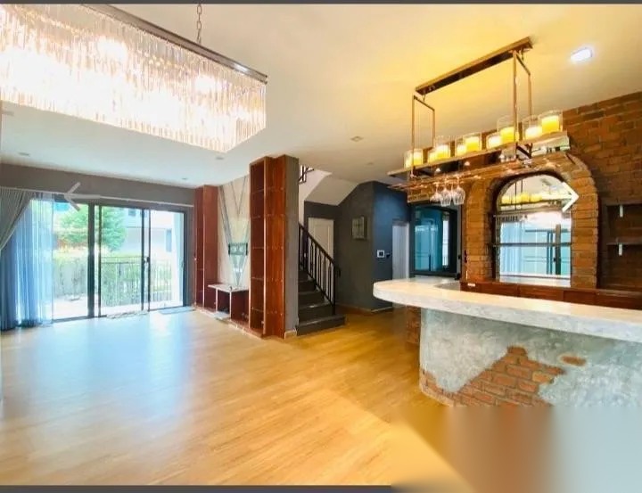 4 Bedroom House for sale at Bangkok Boulevard Rama 9 Srinakarin — photo 1