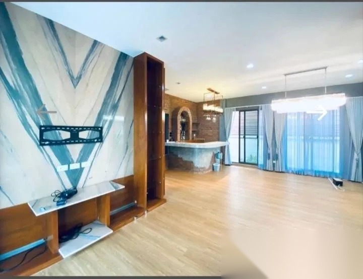4 Bedroom House for sale at Bangkok Boulevard Rama 9 Srinakarin — photo 4