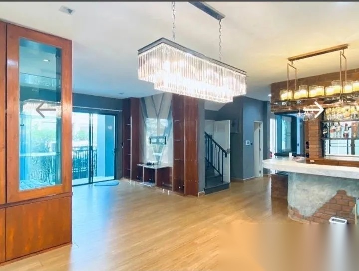 4 Bedroom House for sale at Bangkok Boulevard Rama 9 Srinakarin — photo 5