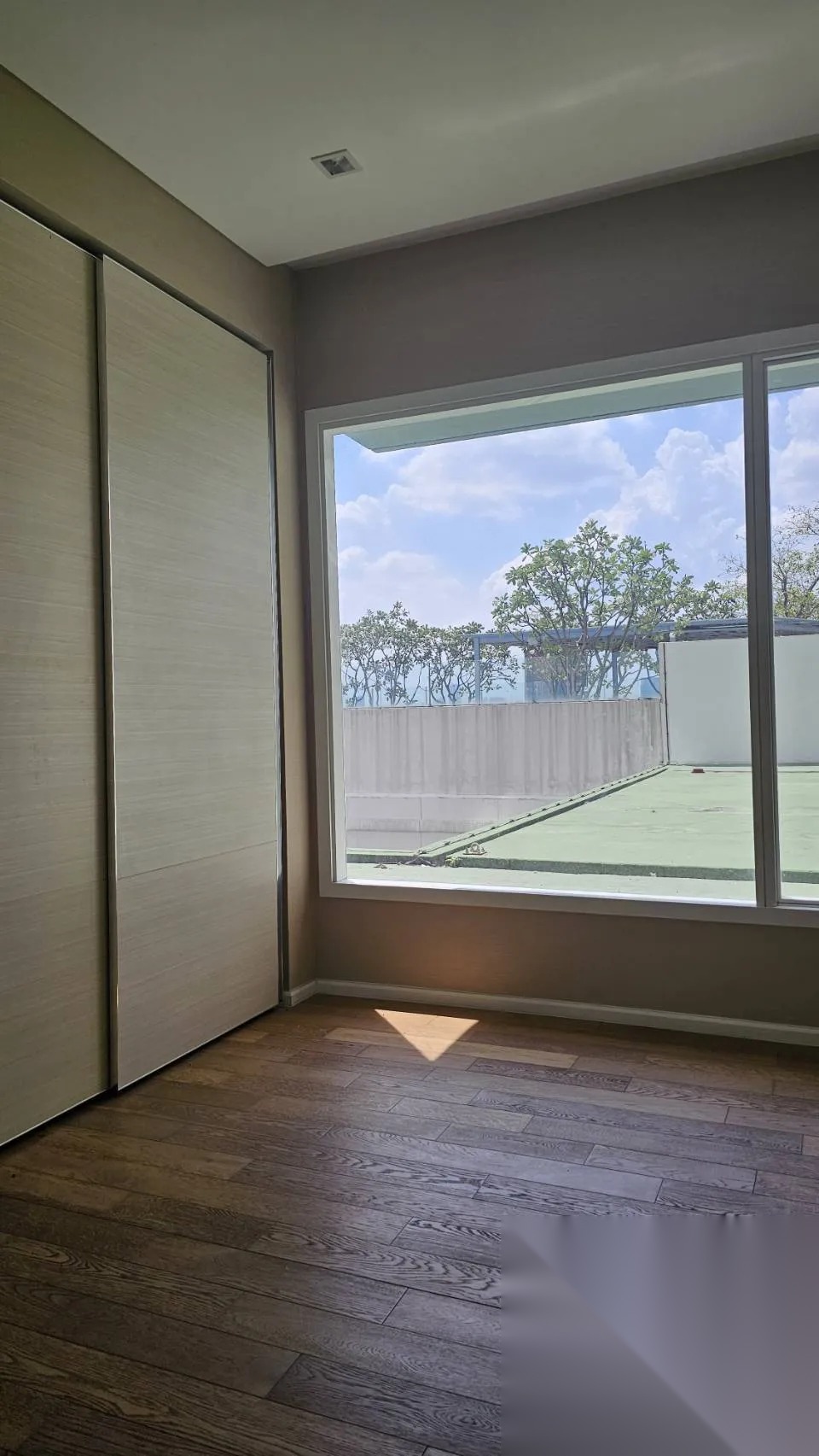 1 Bedroom Condo for sale at The Saint Residences — photo 2