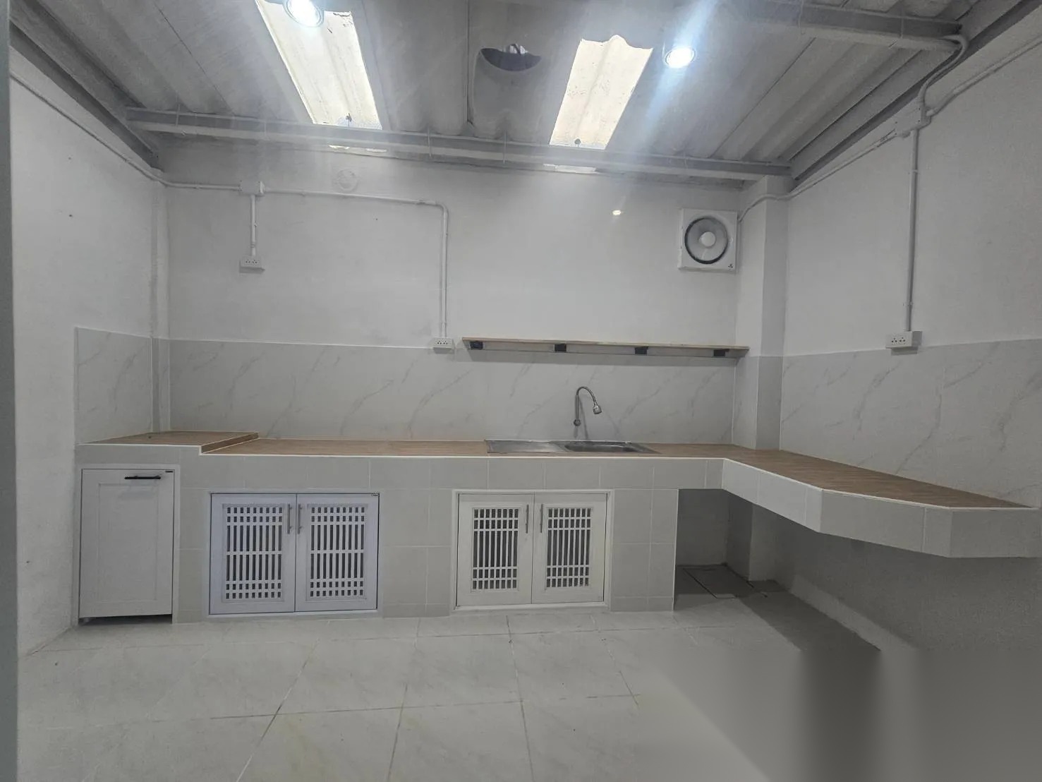 2 Bedroom Townhouse for sale at Pricha 8 Village — photo 4