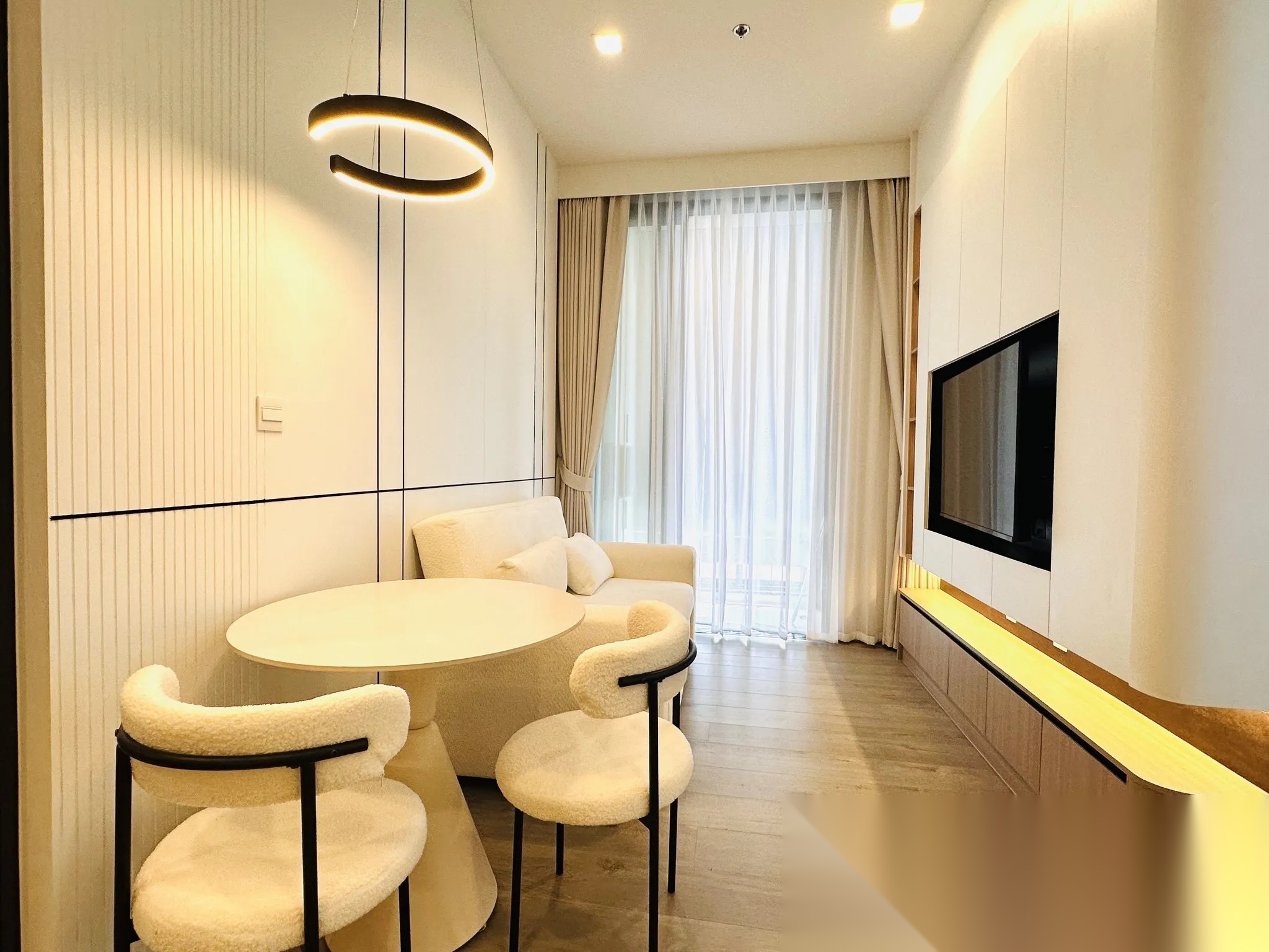1 Bedroom Condo for sale at The Address Siam-Ratchathewi — photo 1