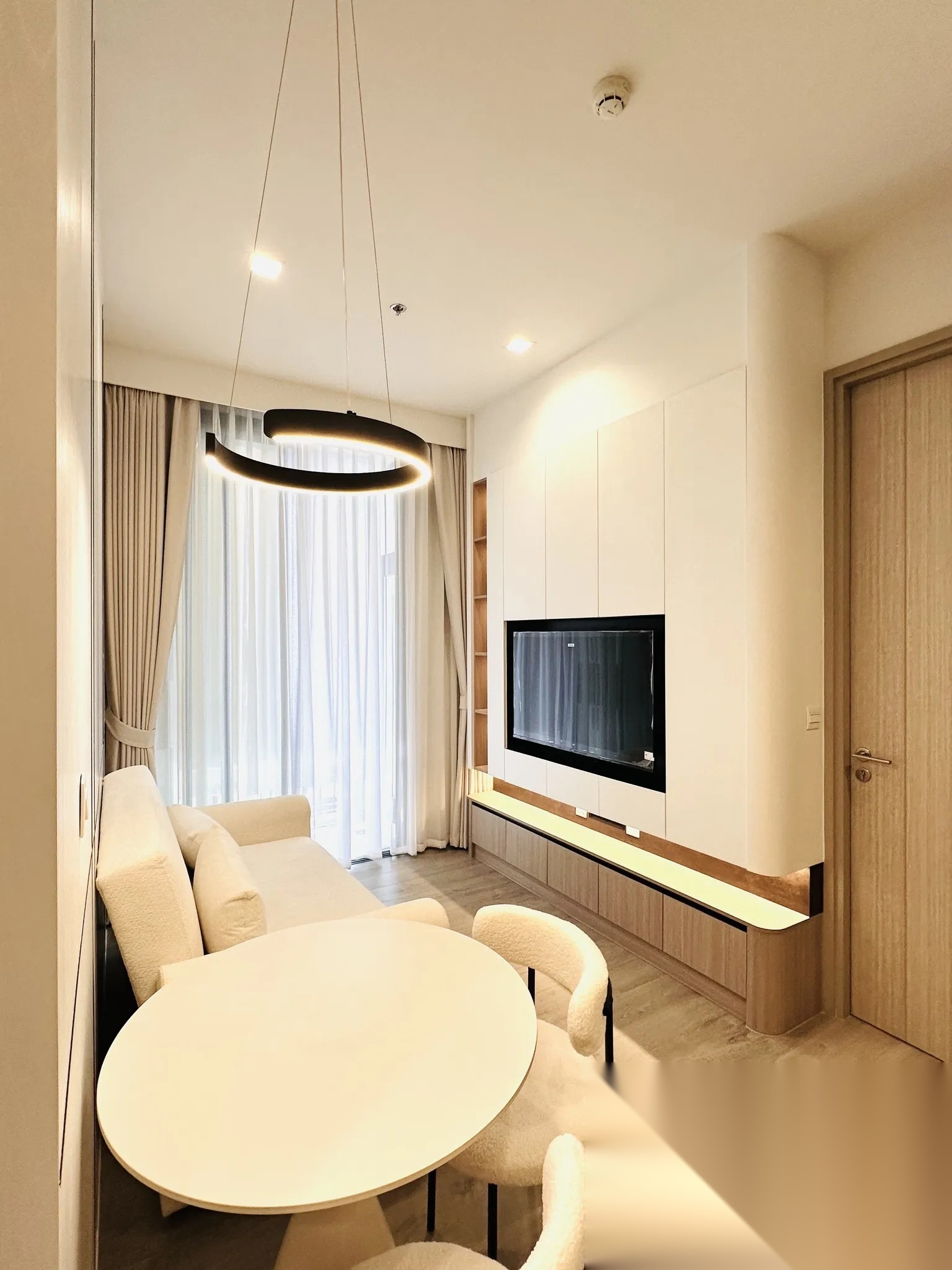 1 Bedroom Condo for sale at The Address Siam-Ratchathewi — photo 3