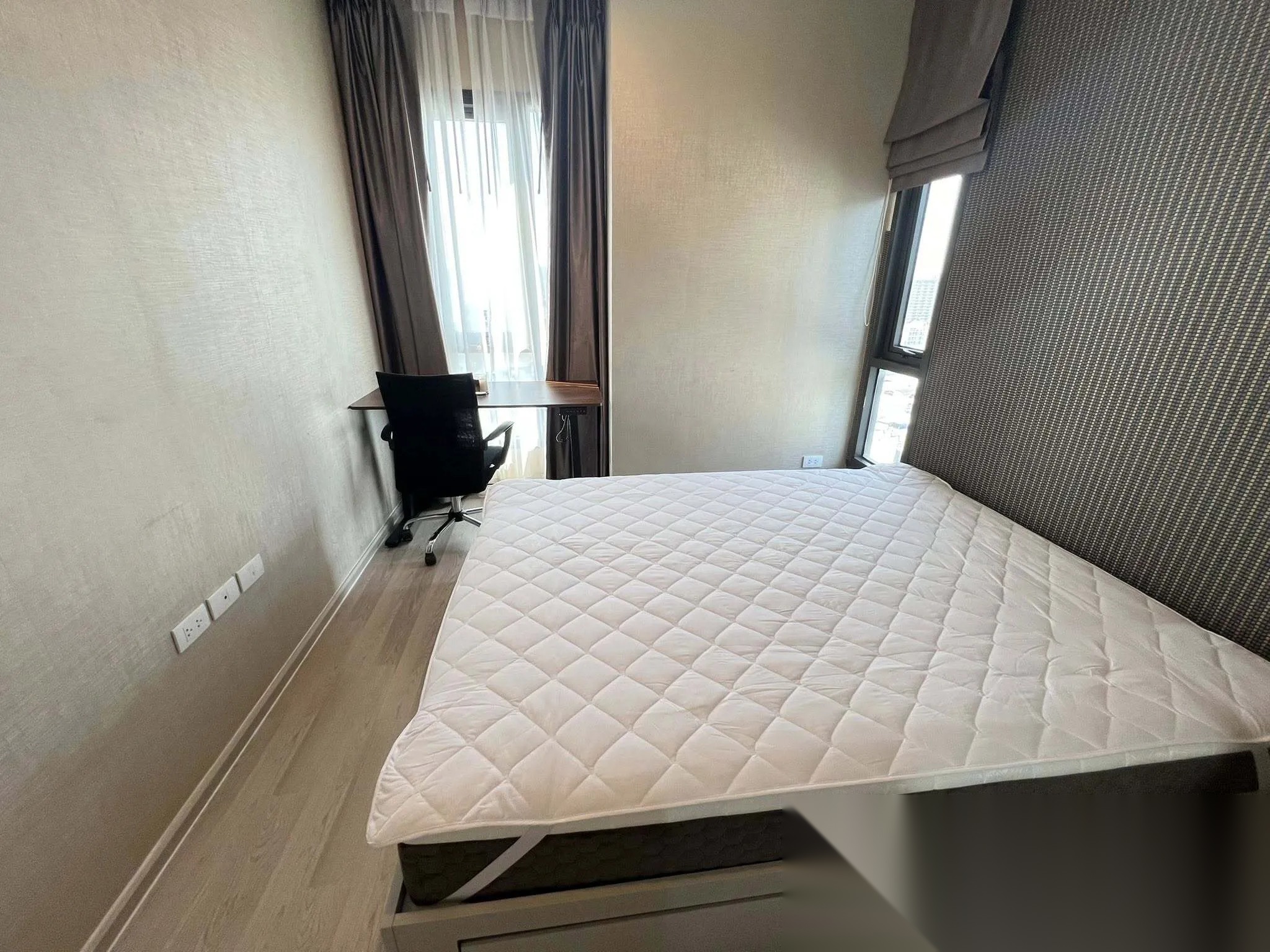 2 Bedroom Condo for sale at Centric Ratchada - Huai Khwang — photo 4