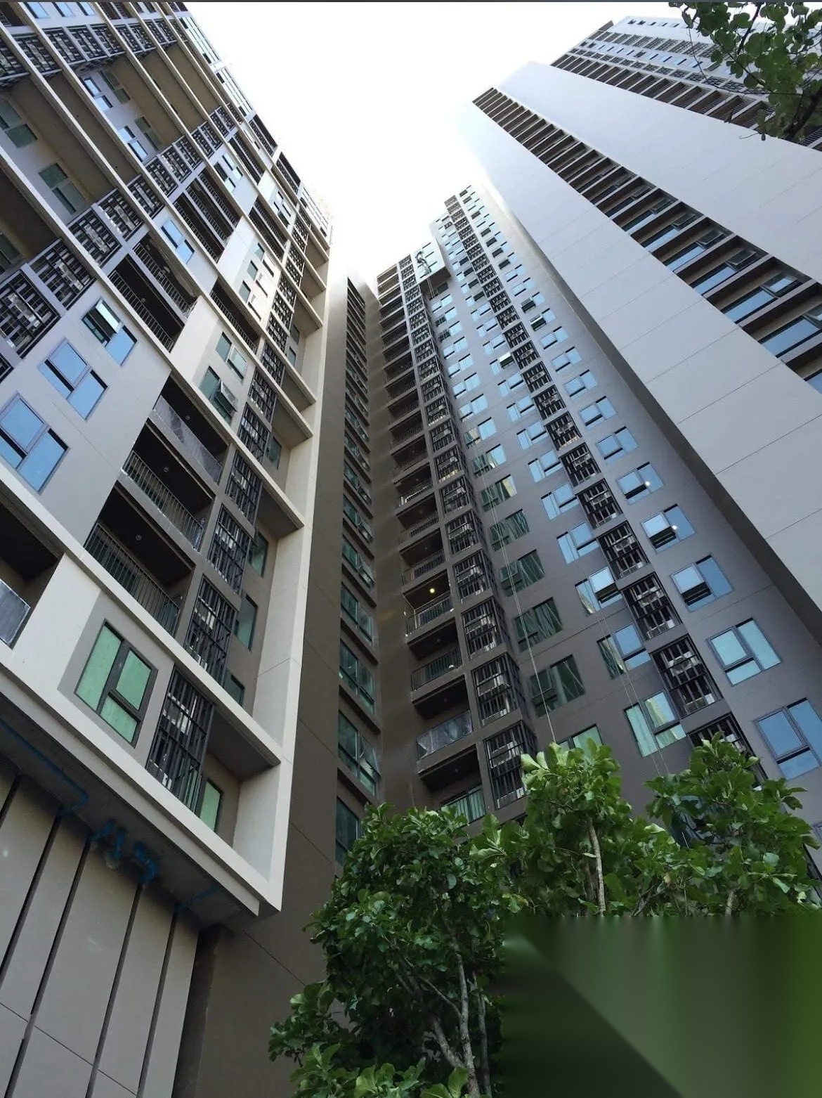 2 Bedroom Condo for sale at Centric Ratchada - Huai Khwang — photo 5