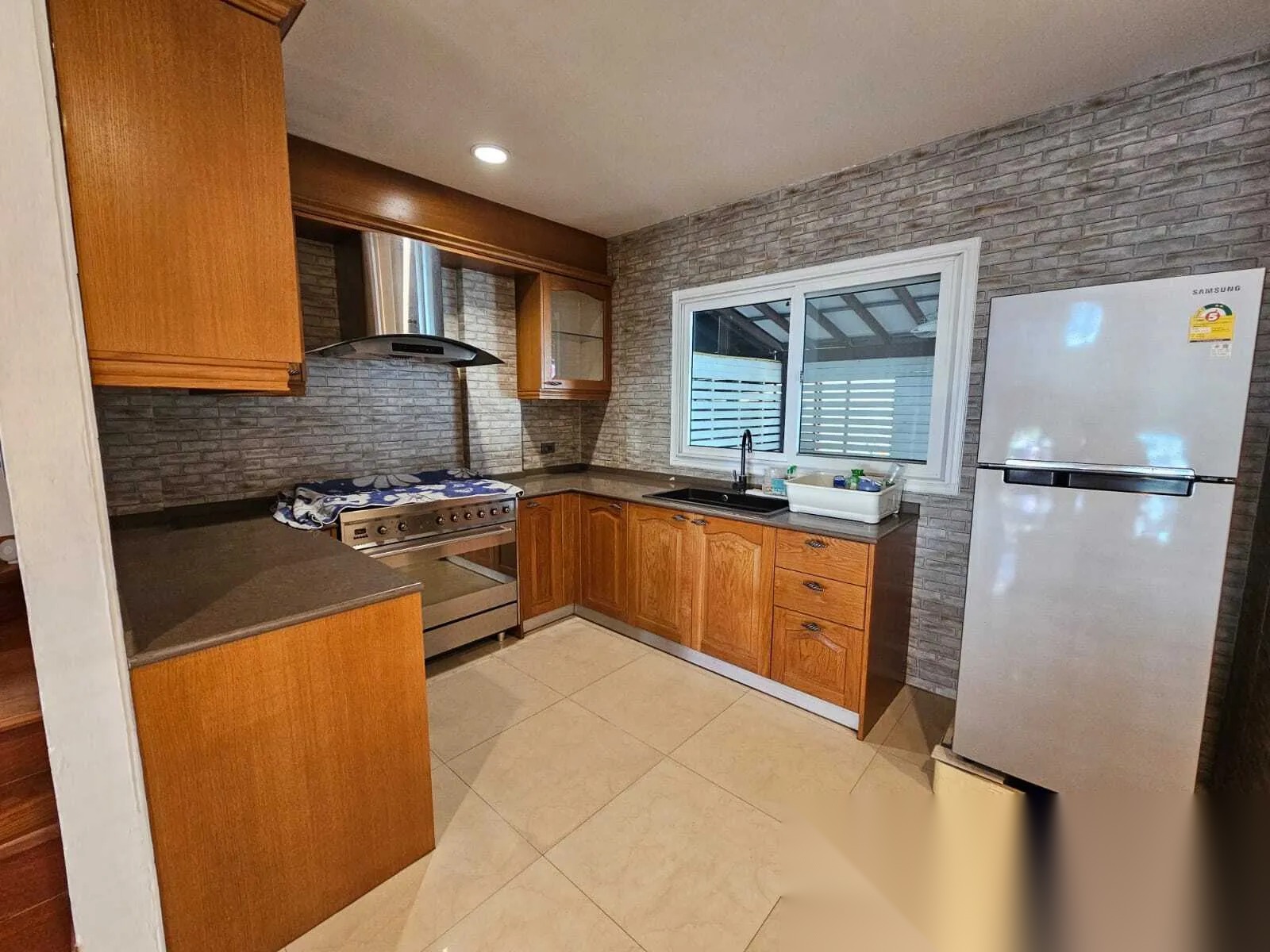 4 Bedroom Townhouse for sale at Plus Citypark Srinagarindra Suanluang — photo 4