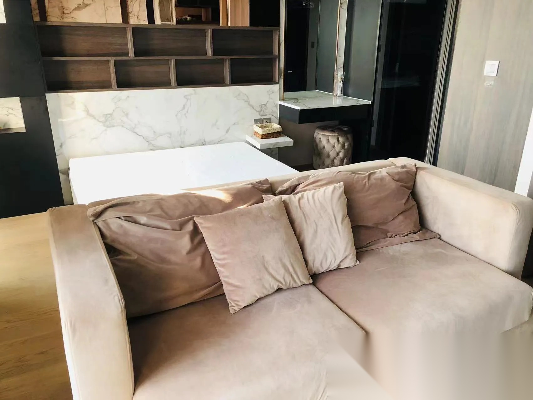 1 Bedroom Condo for sale at Ashton Chula-Silom — photo 1