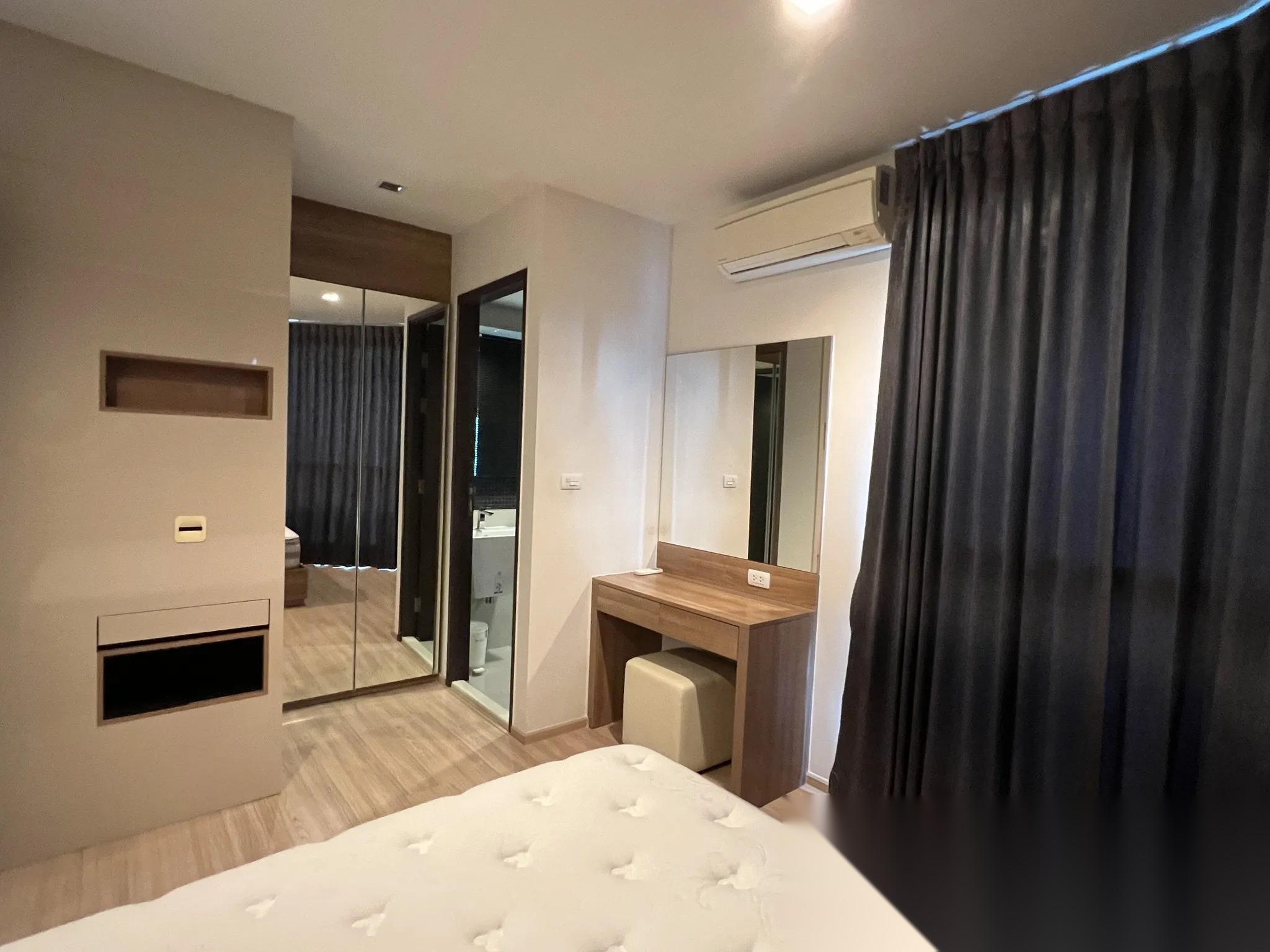 1 Bedroom Condo for sale at Rhythm Sathorn — photo 5
