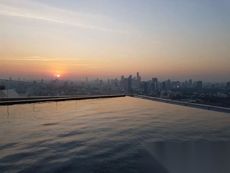 1 Bedroom Condo for sale at The Lumpini 24 — photo 5