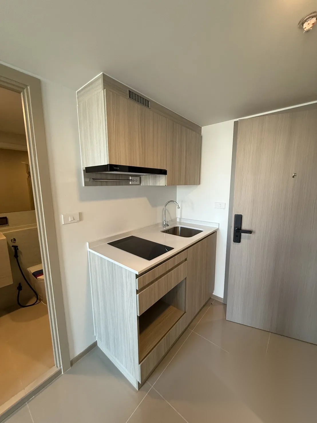 1 Bedroom Condo for sale at Origin Play Bangkhunnon Triple Station — photo 2