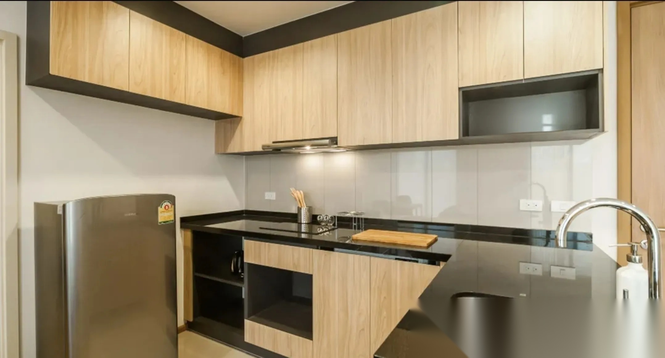 2 Bedroom Condo for sale at Hasu Haus — photo 4