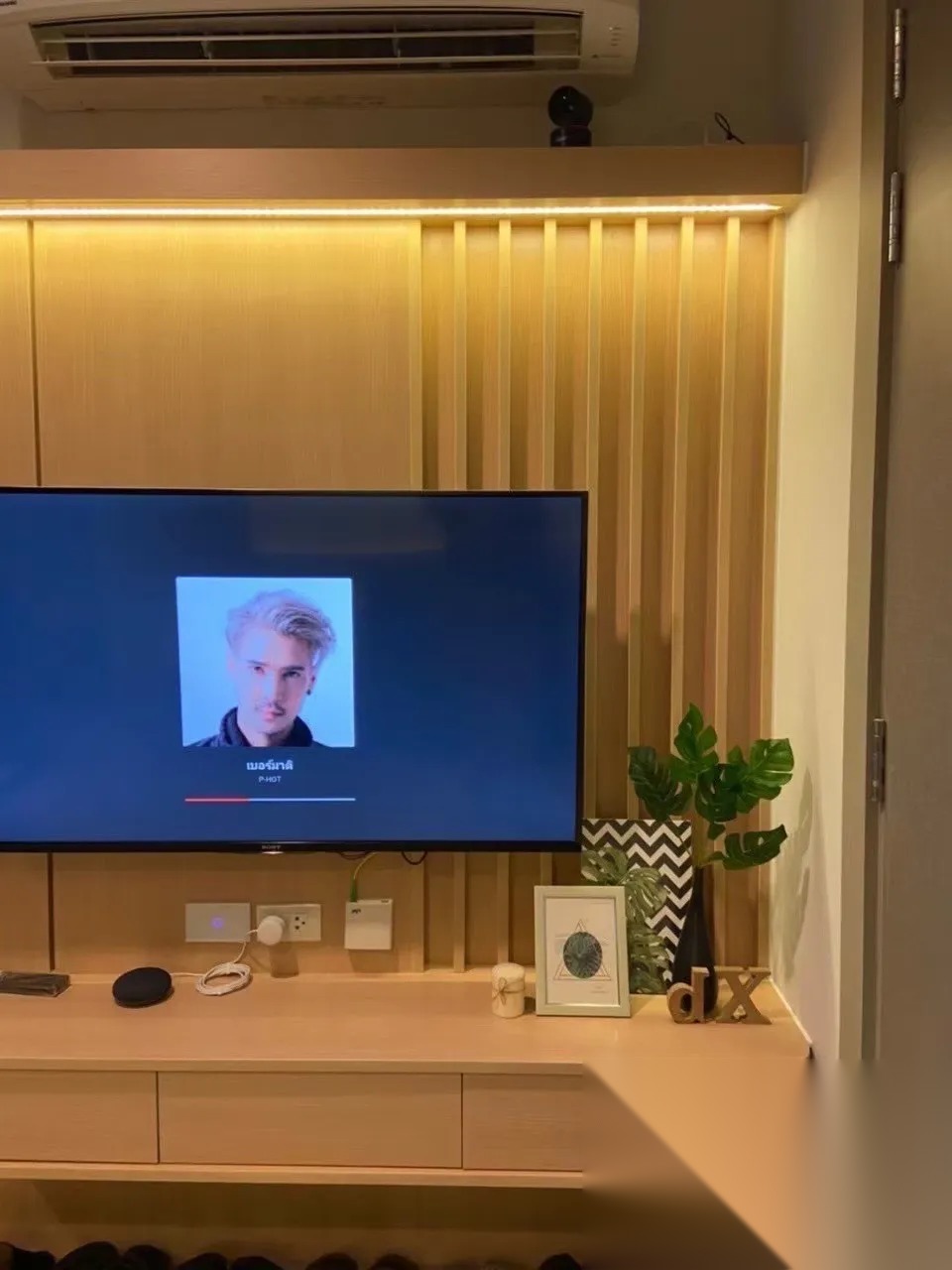 1 Bedroom Condo for sale at Life Asoke Rama 9 — photo 1