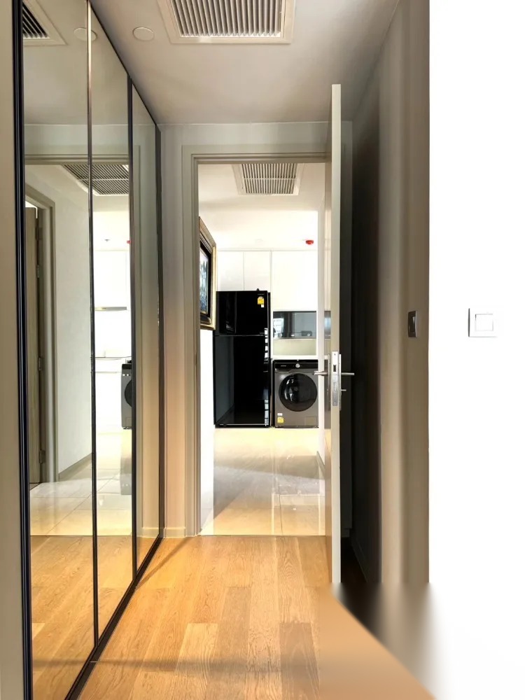 2 Bedroom Condo for sale at Ashton Silom — photo 2