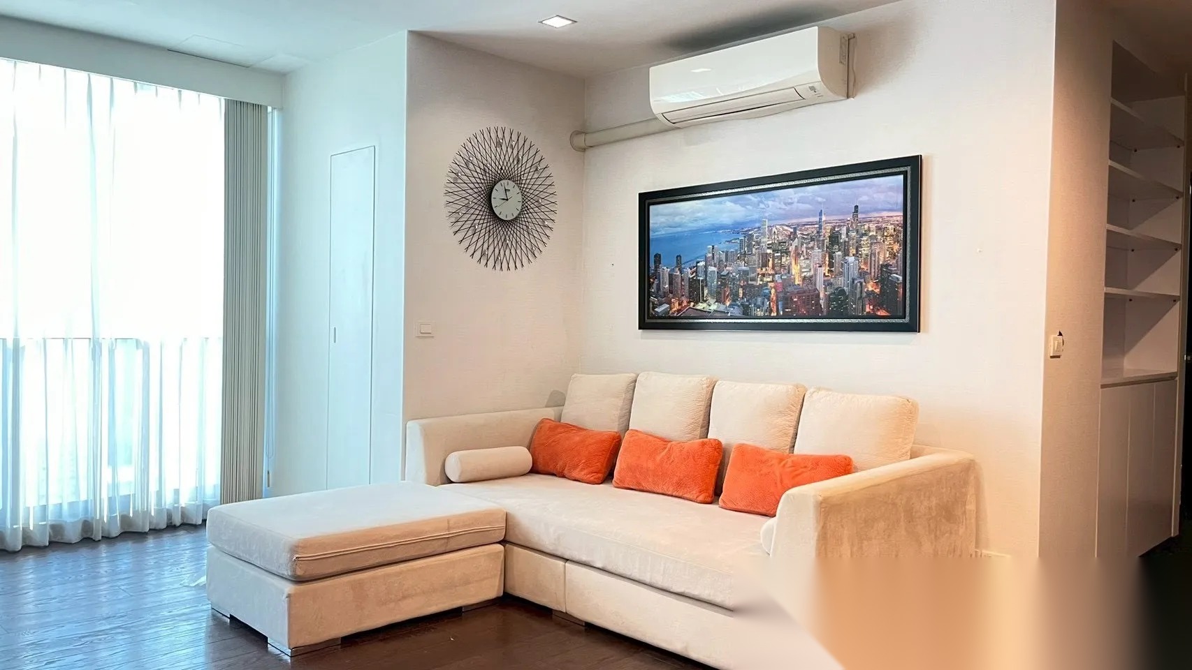 3 Bedroom Condo for sale at Ideo Q Phayathai — photo 1