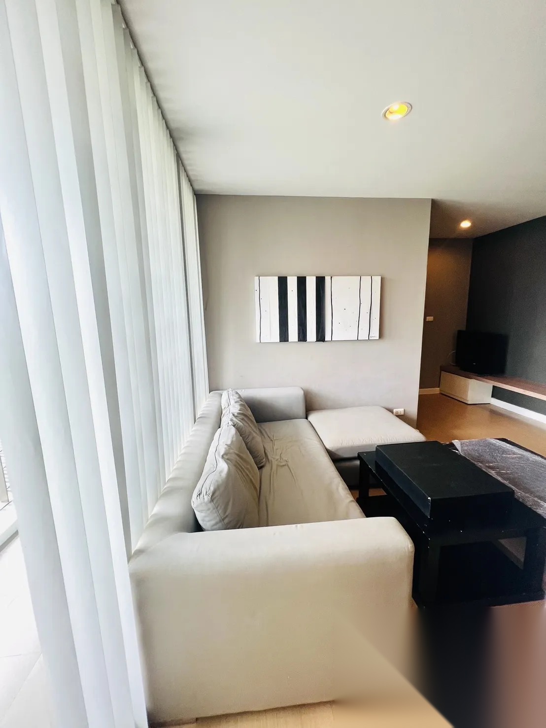 1 Bedroom Condo for sale at The Niche Sukhumvit 49 — photo 1