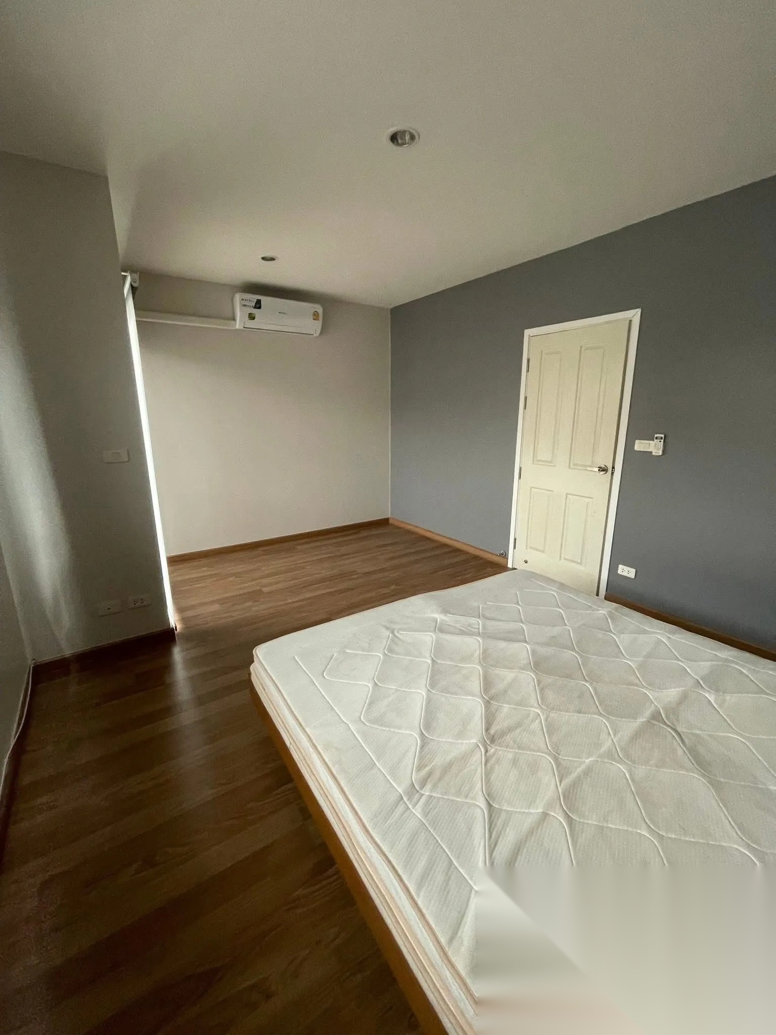 4 Bedroom Townhouse for sale at Villette City Pattanakarn 38 — photo 1