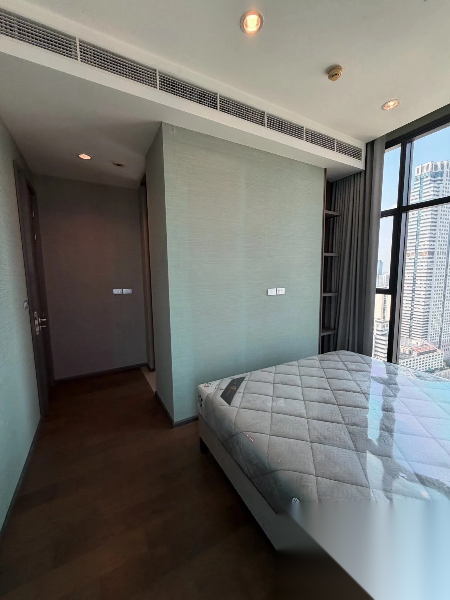 3 Bedroom Condo for sale at The Diplomat Sathorn — photo 4