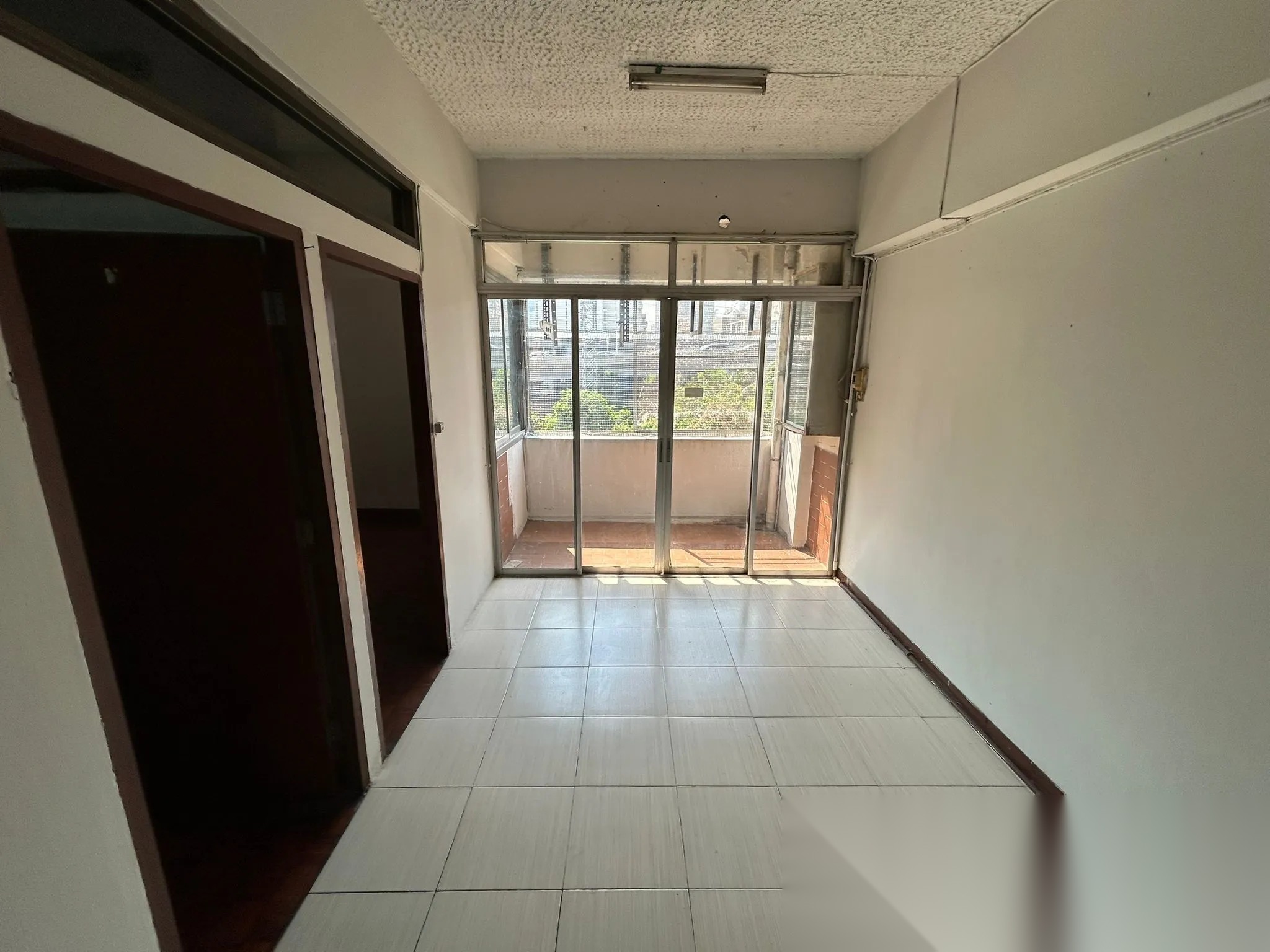 2 Bedroom Condo for sale at Ruenrudee Condominium — photo 2