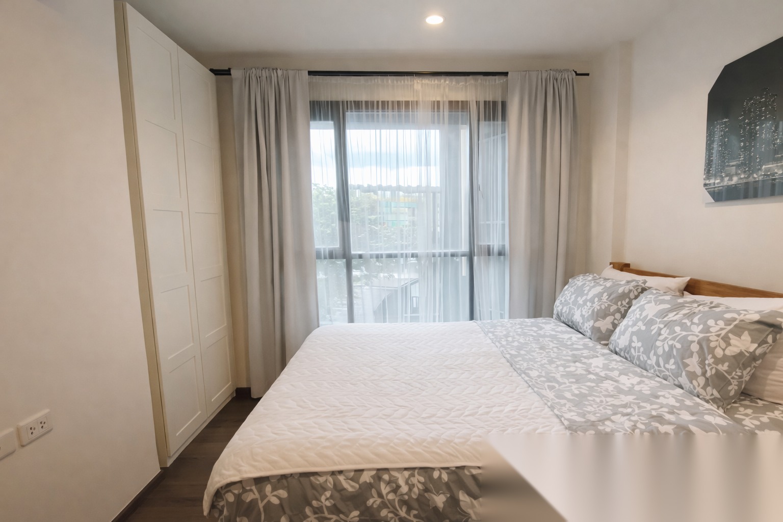 1 Bedroom Condo for sale at The Base Park West Sukhumvit 77 — photo 2