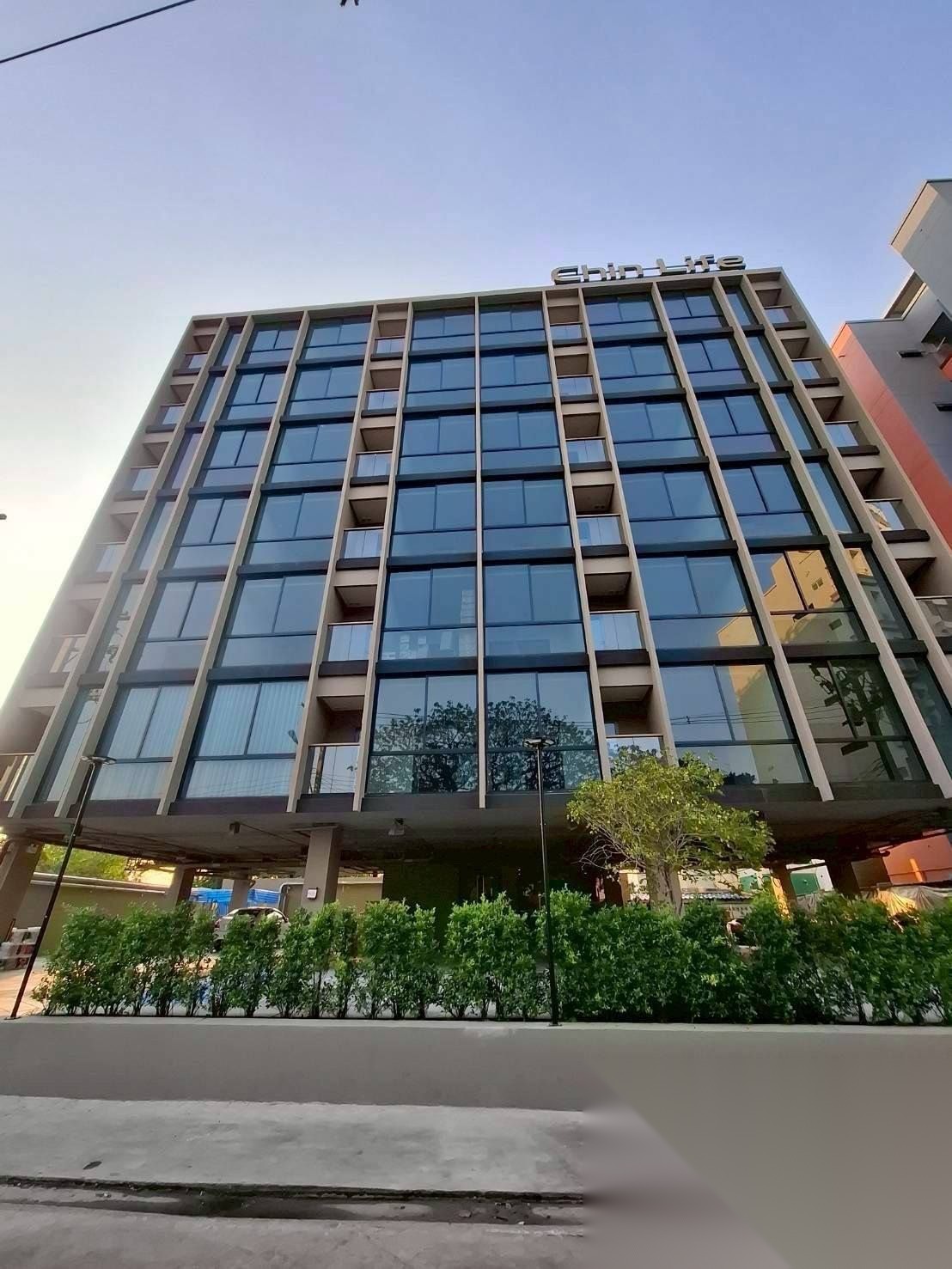 2 Bedroom Condo for sale at Chin Life Ramintra Km. 4 — photo 3