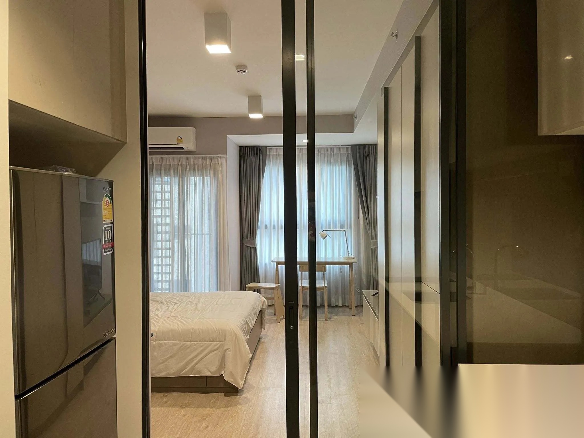 Studio Condo for sale at Ideo Sathorn Wongwianyai — photo 2