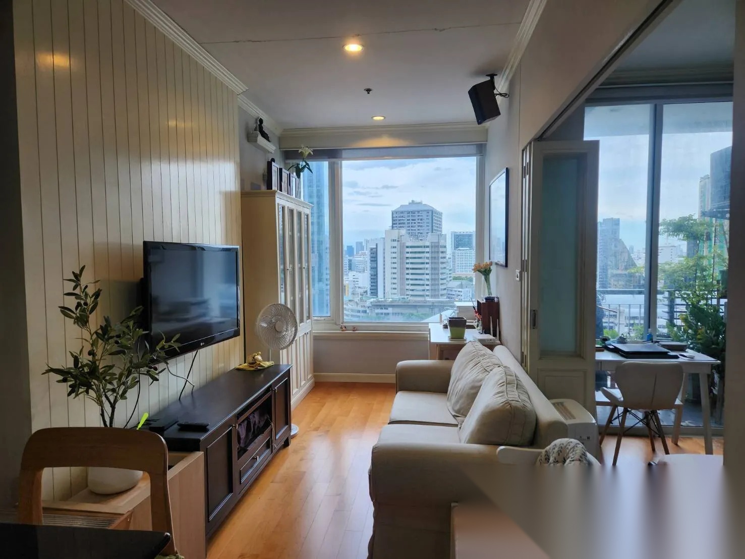 1 Bedroom Condo for sale at Villa Rachatewi — photo 1