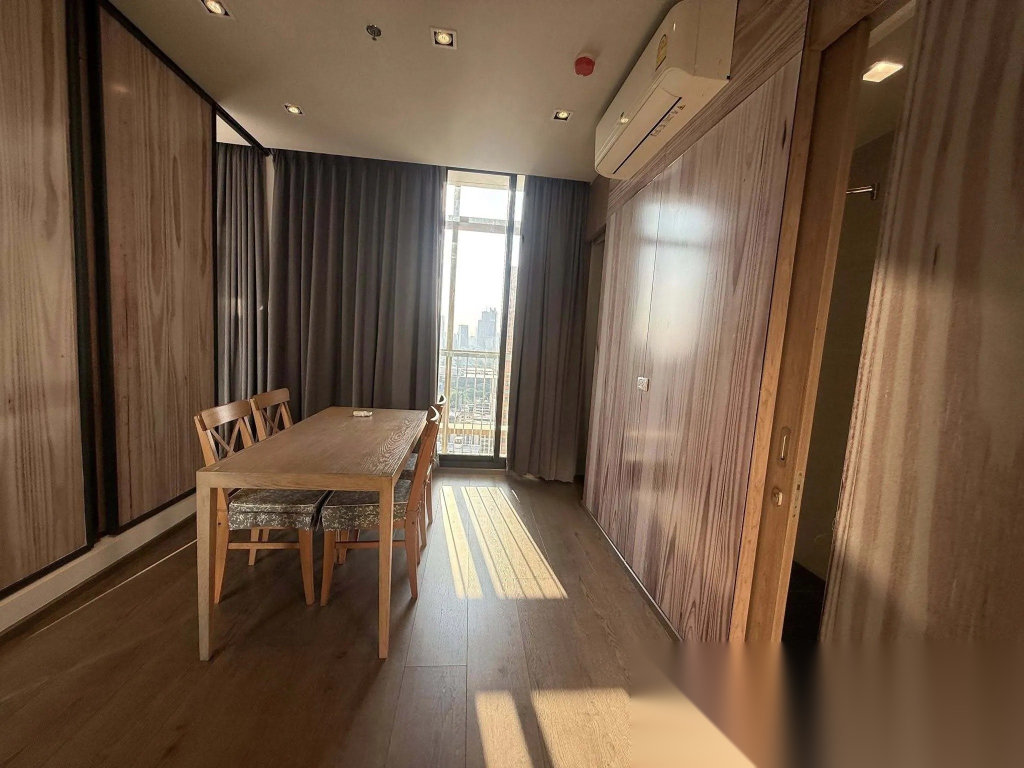 2 Bedroom Condo for sale at Park Origin Phrom Phong — photo 2