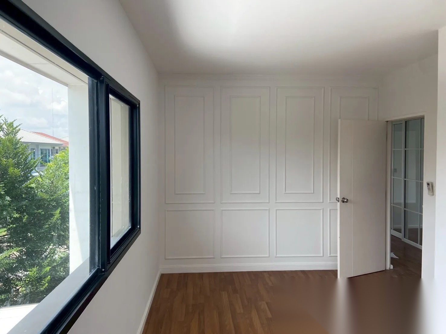 4 Bedroom House for sale at Casa Ville Ramintra-Wongwaen 2 — photo 5