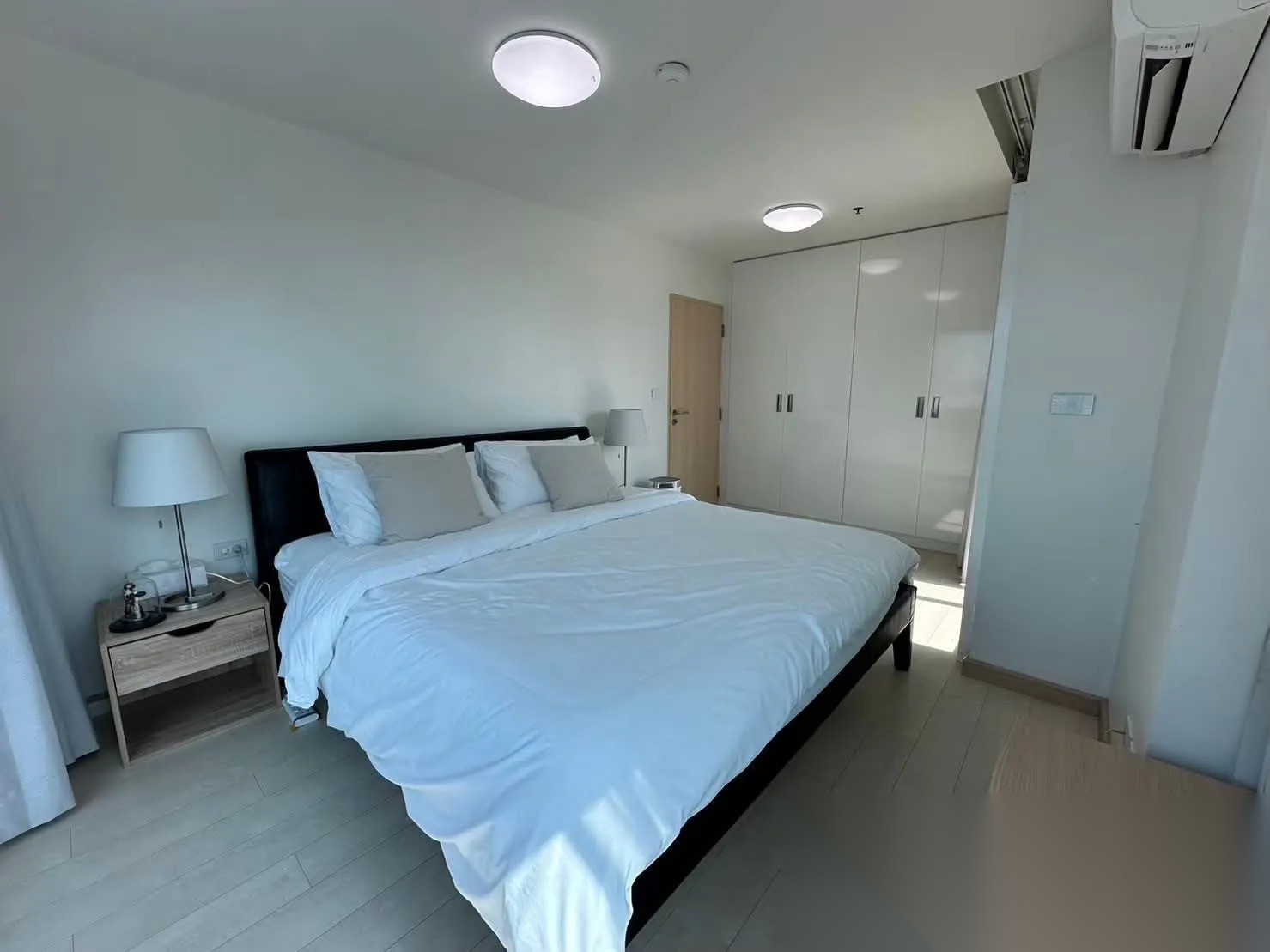 4 Bedroom Condo for sale at Silom Suite — photo 5