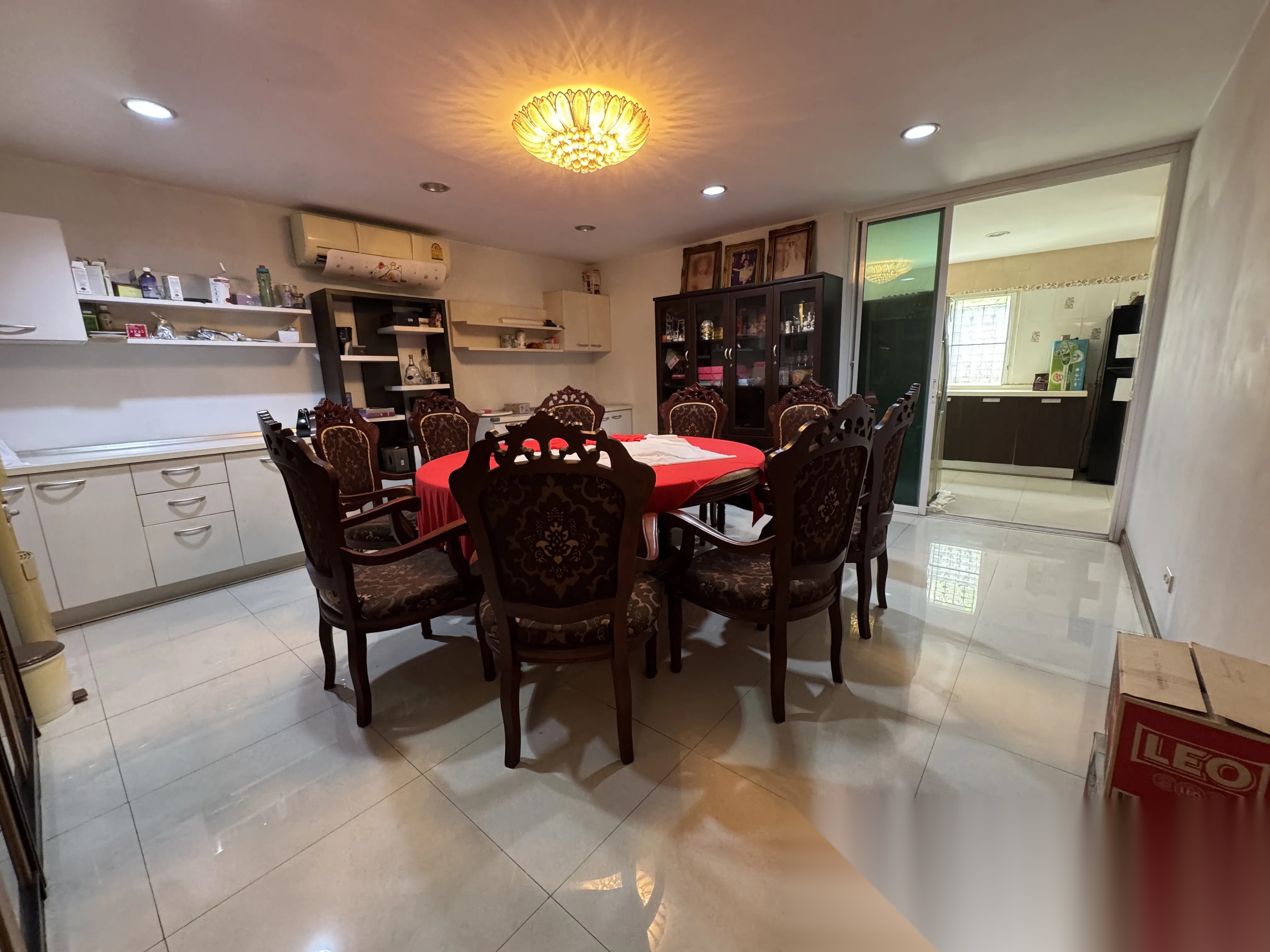 5 Bedroom House for sale at Thawatphong Village — photo 3