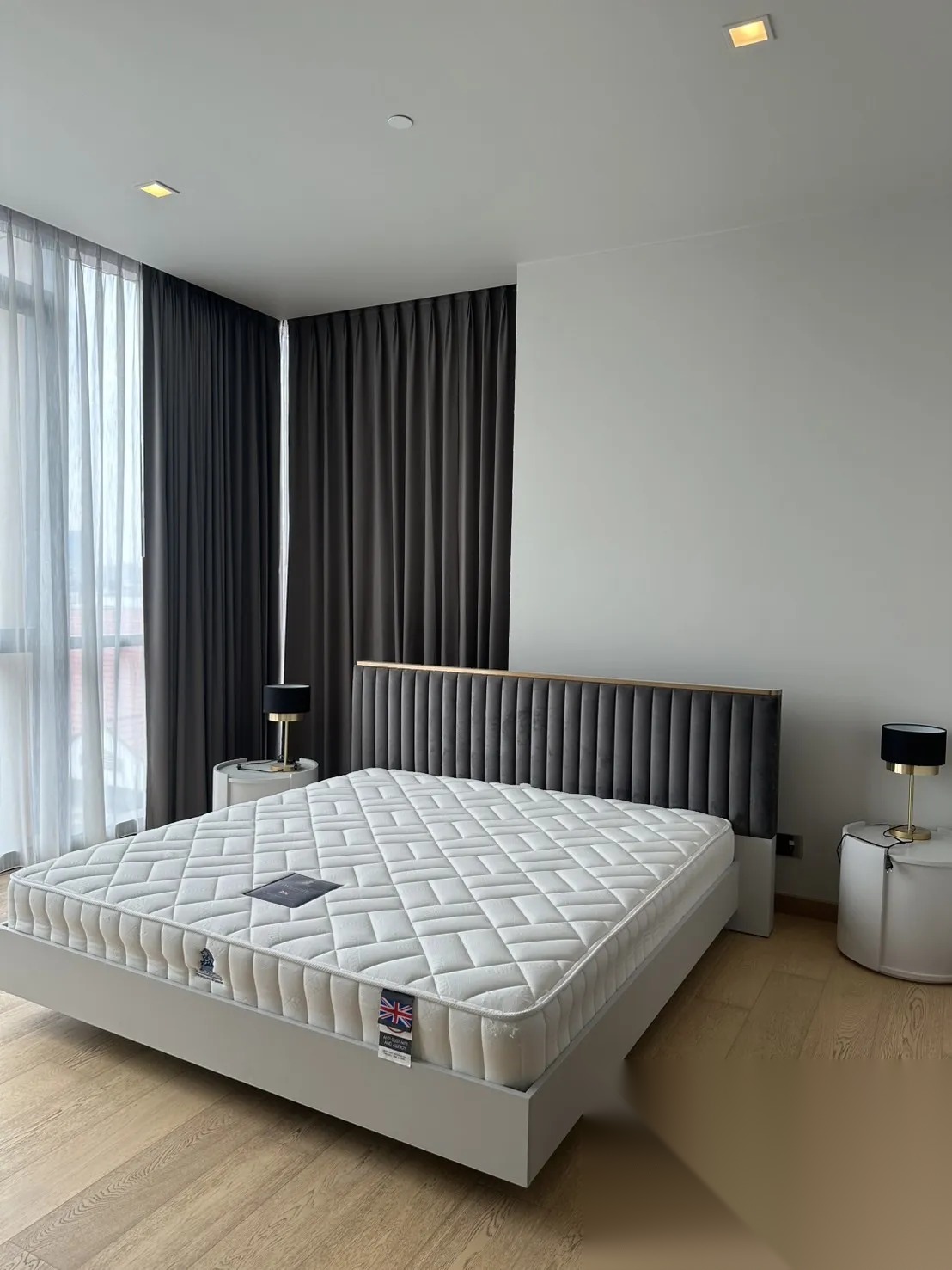 2 Bedroom Condo for sale at The Monument Thong Lo — photo 3