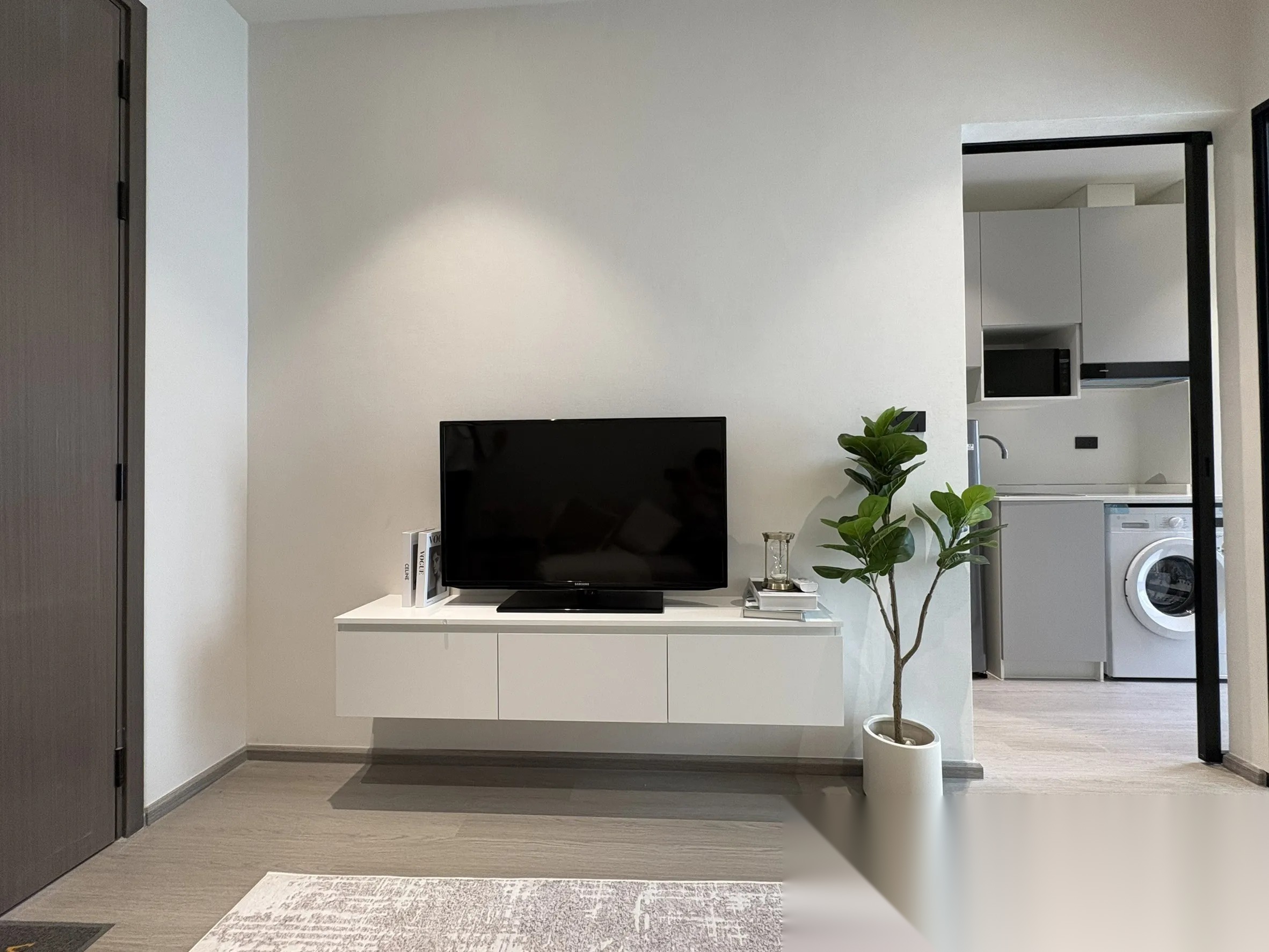1 Bedroom Condo for sale at Chin Life Ramintra Km. 4 — photo 2