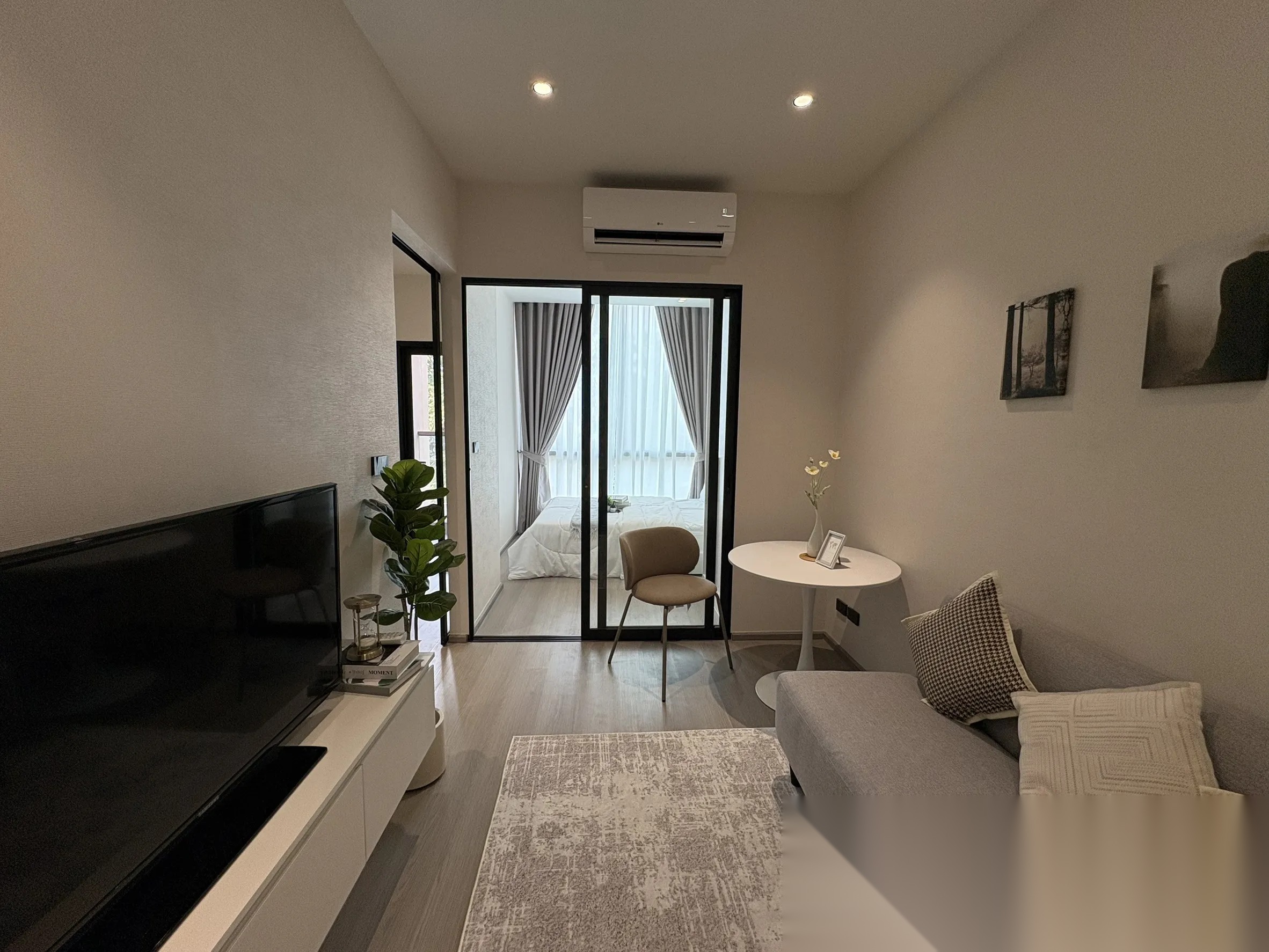1 Bedroom Condo for sale at Chin Life Ramintra Km. 4 — photo 5