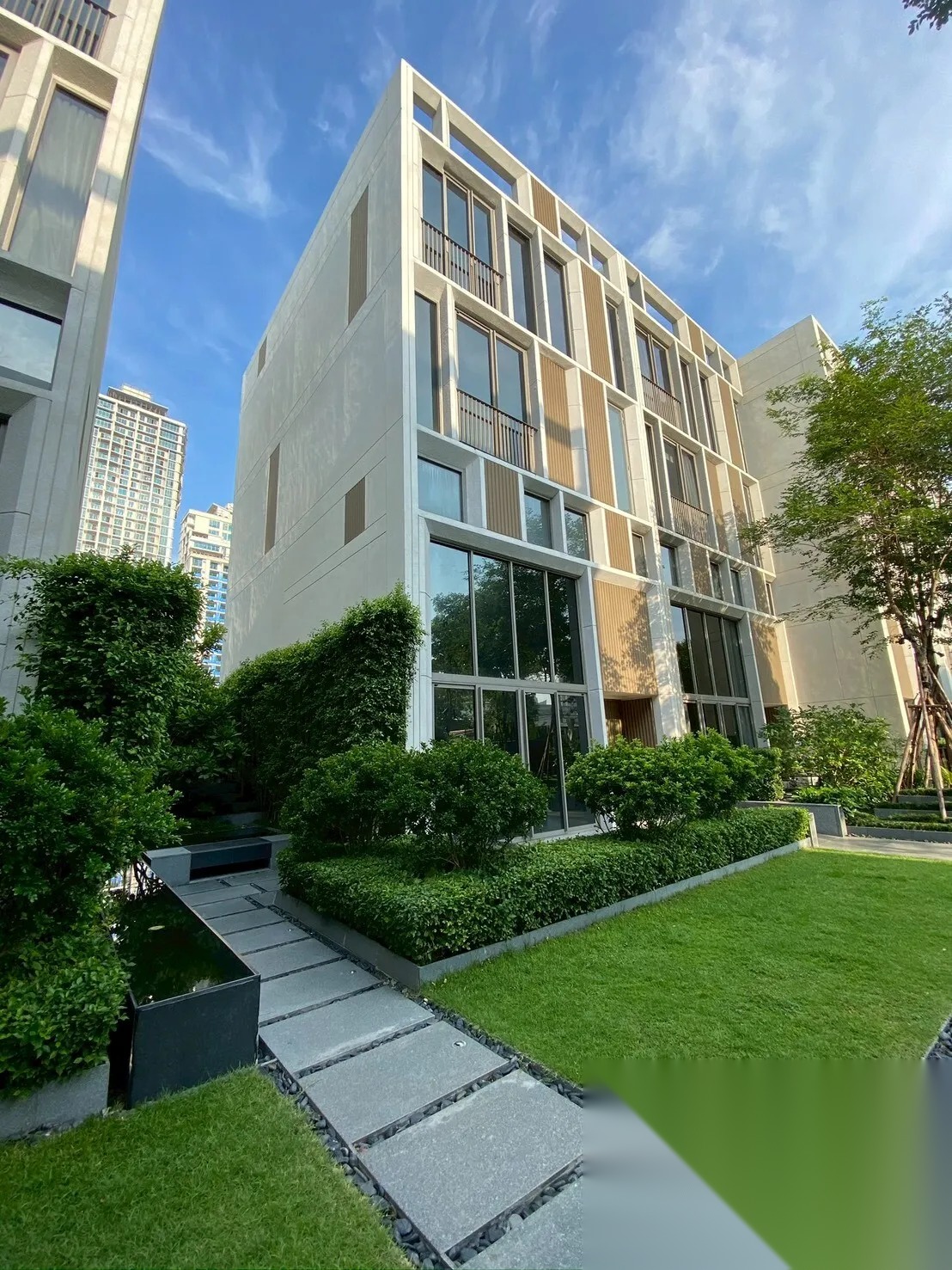 4 Bedroom House for sale at Quarter 39 — photo 4