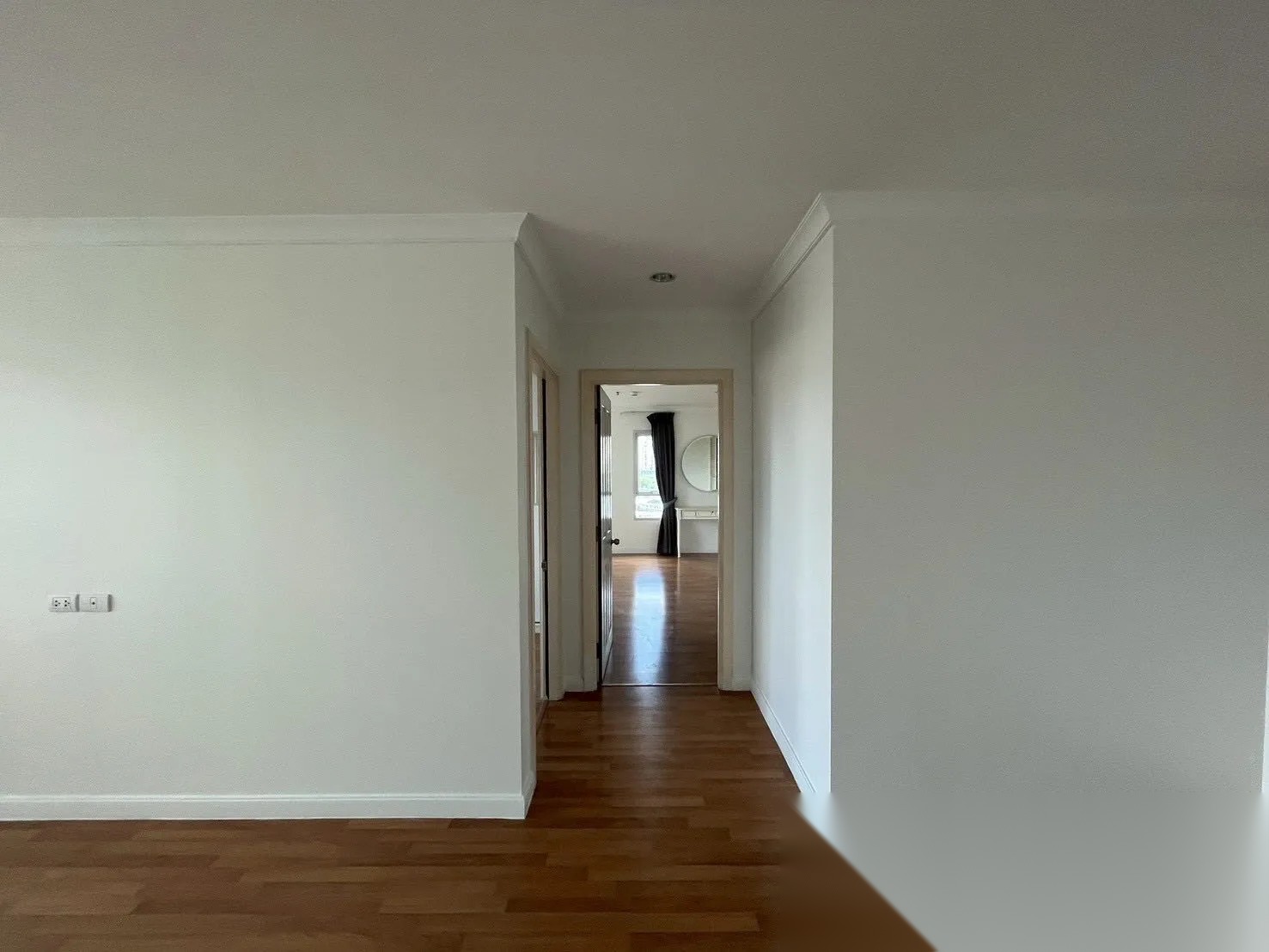 2 Bedroom Condo for sale at Lumpini Place Rama IX-Ratchada — photo 3