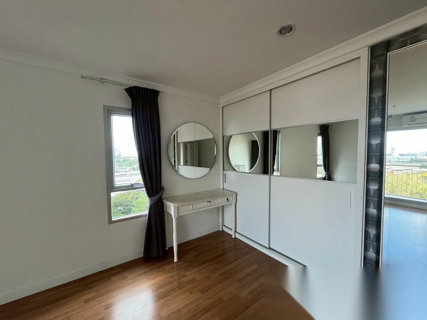 2 Bedroom Condo for sale at Lumpini Place Rama IX-Ratchada — photo 4
