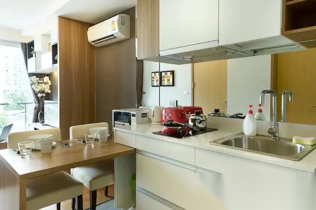 1 Bedroom Condo for sale at Interlux Premier Sukhumvit 13 — photo 4
