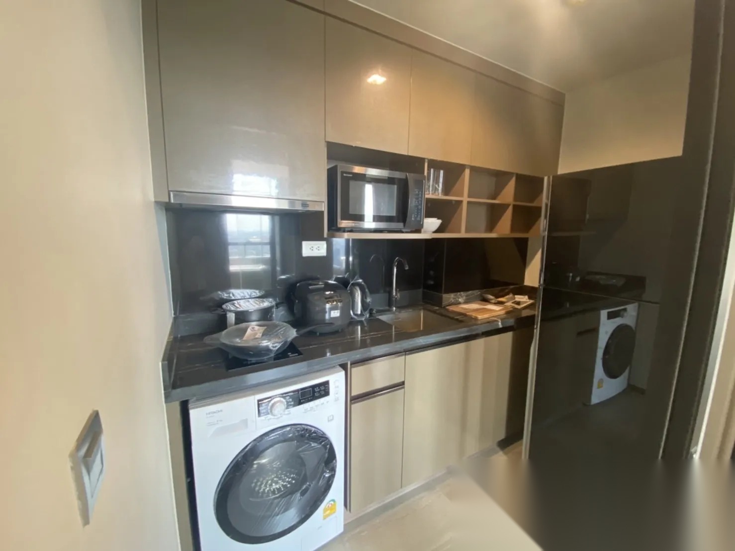 1 Bedroom Condo for sale at Ideo Q Sukhumvit 36 — photo 3