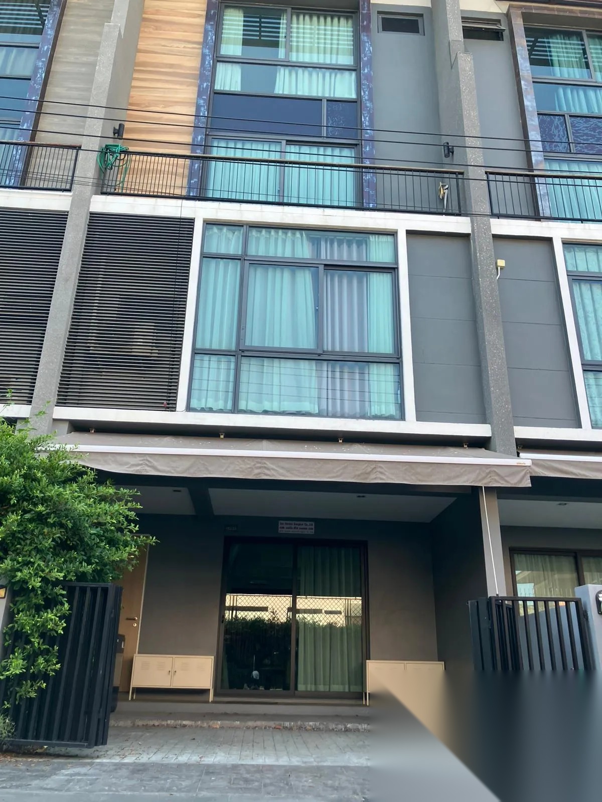 3 Bedroom Townhouse for sale at Loft Lane Lasalle — photo 1
