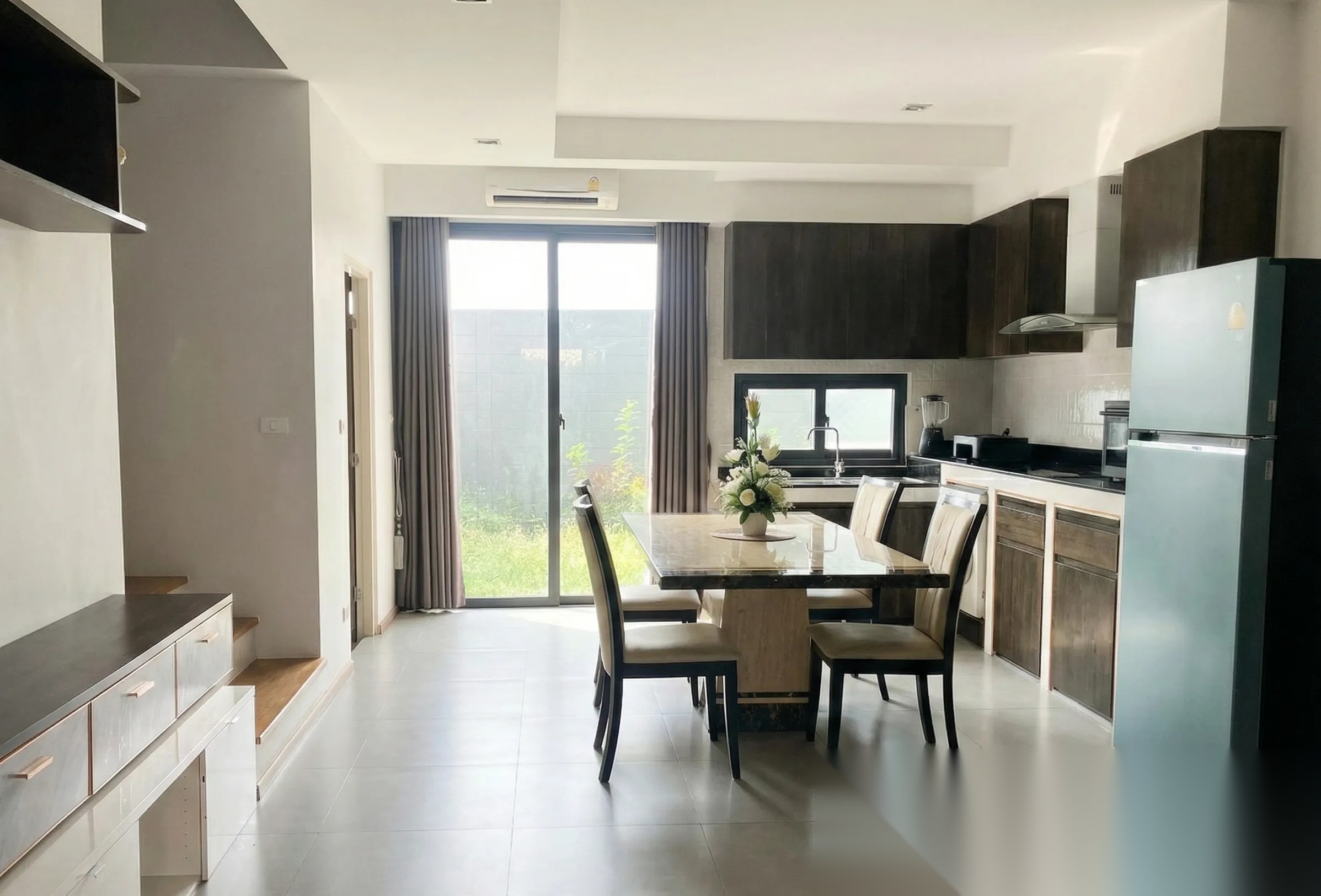 3 Bedroom Townhouse for sale at Loft Lane Lasalle — photo 4